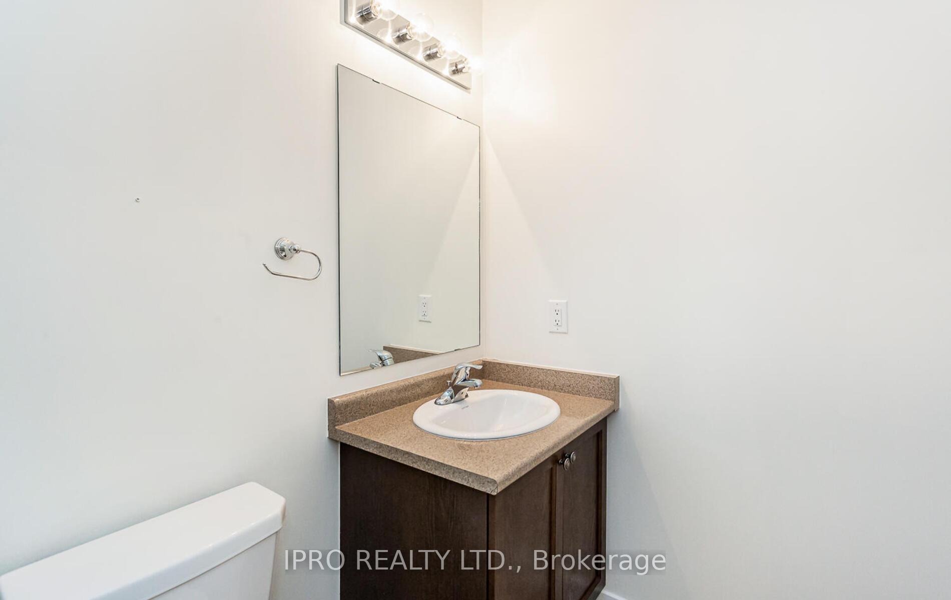 Photo 32 of Unit 43, 590 North Service Road E, Hamilton, Stoney Creek — HOMEH