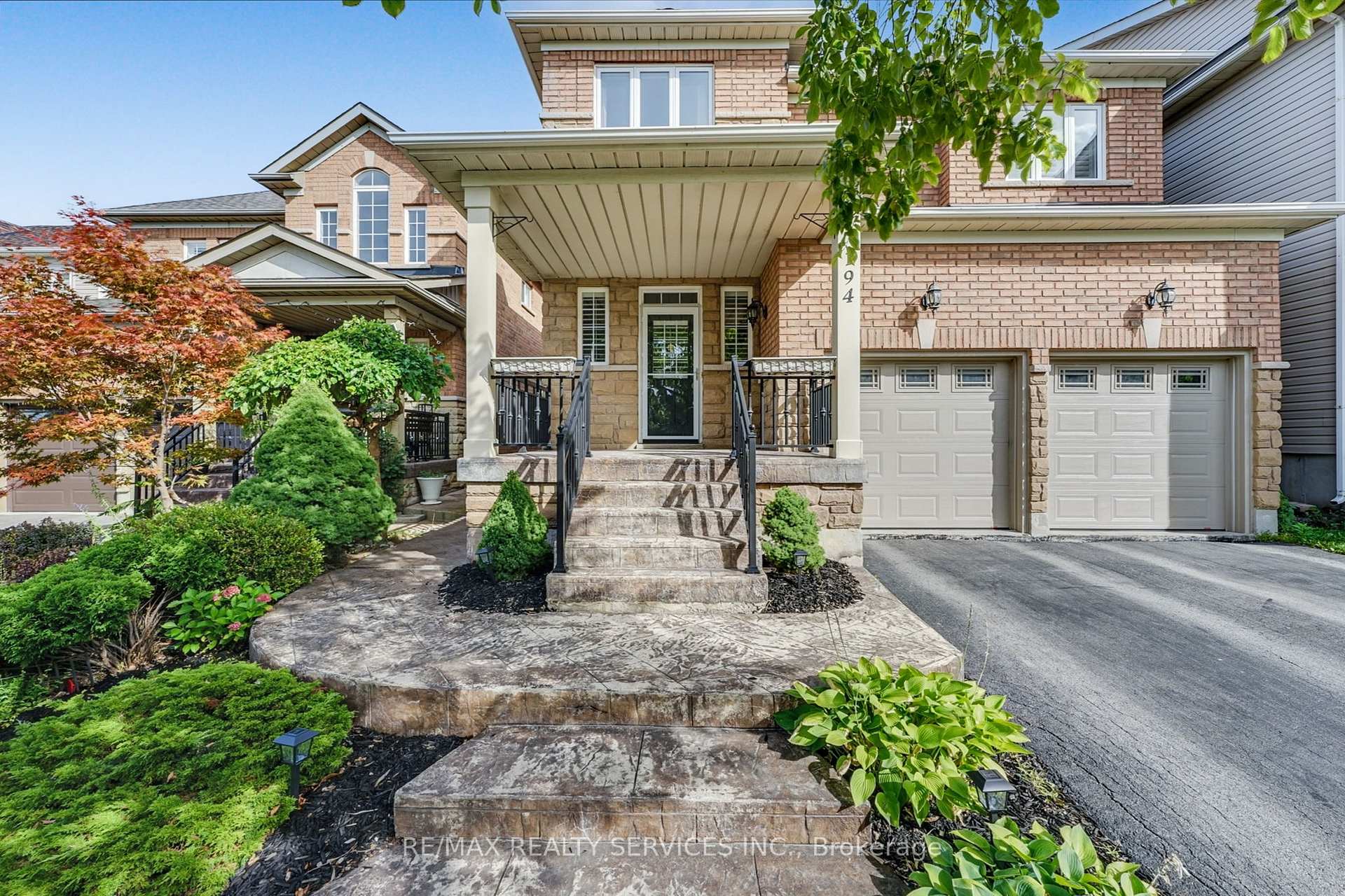 Photo 1 of 194 Cooke Crescent, Milton, Dempsey — HOMEH