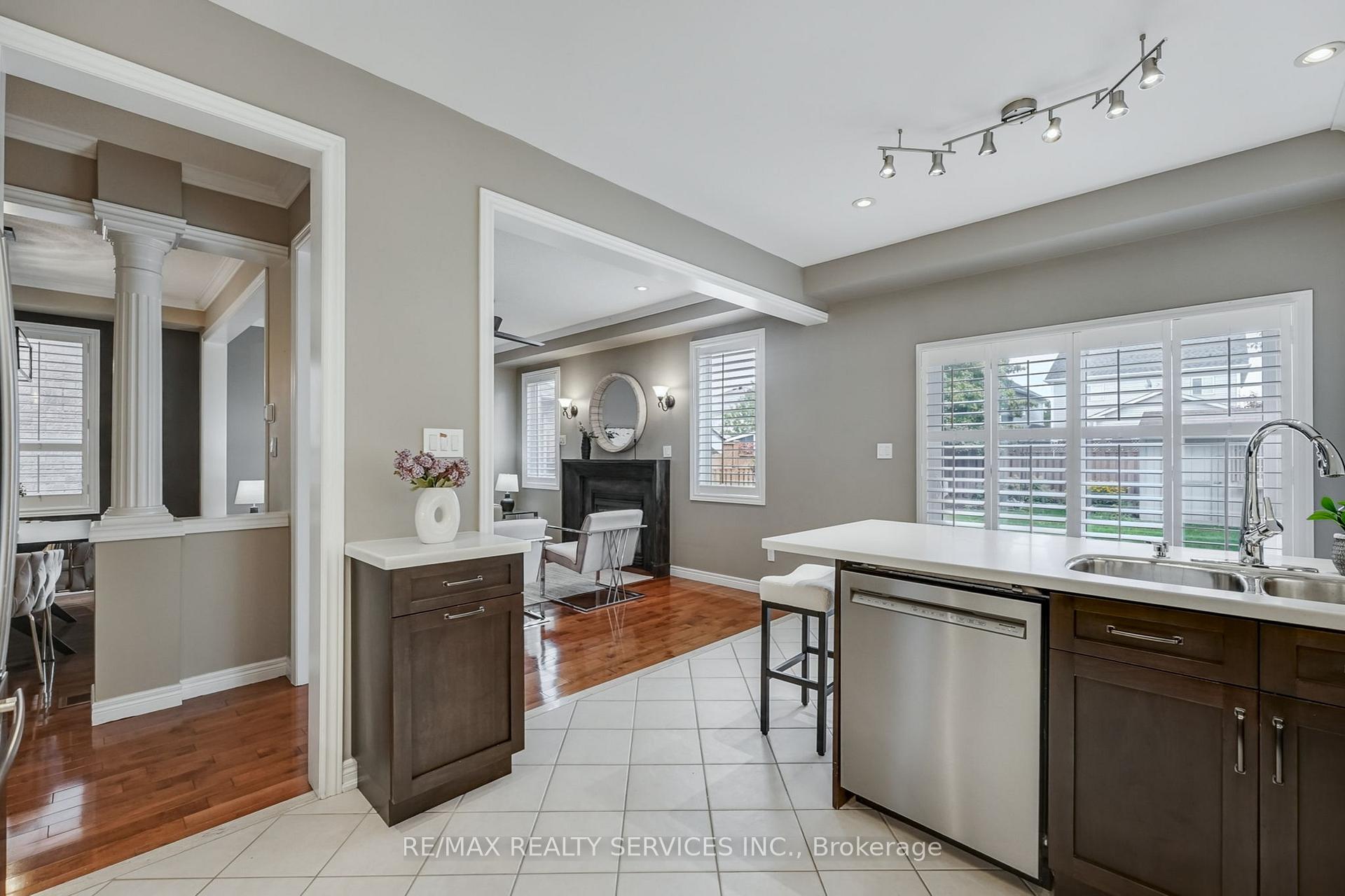 Photo 10 of 194 Cooke Crescent, Milton, Dempsey — HOMEH