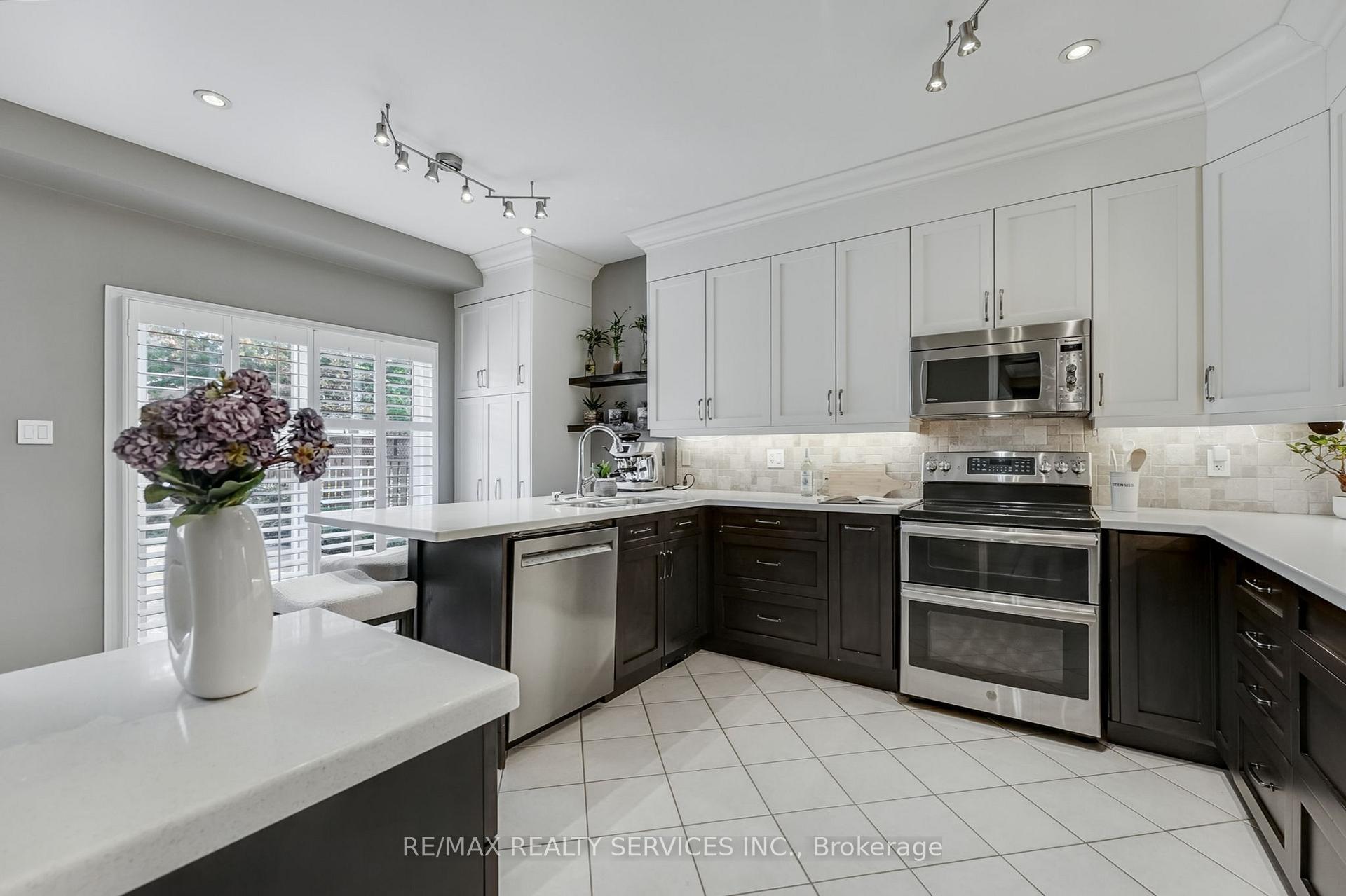 Photo 12 of 194 Cooke Crescent, Milton, Dempsey — HOMEH
