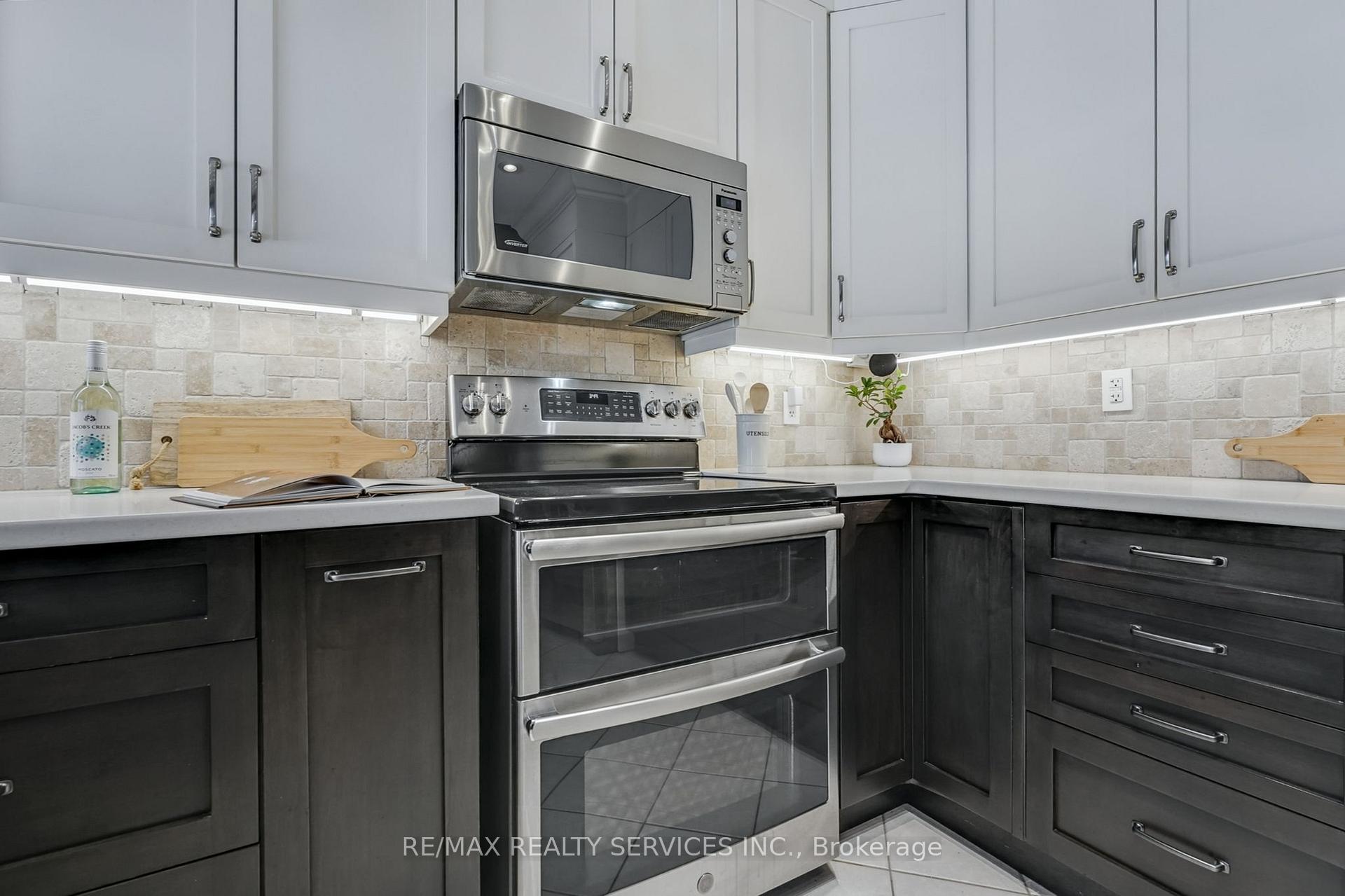 Photo 13 of 194 Cooke Crescent, Milton, Dempsey — HOMEH