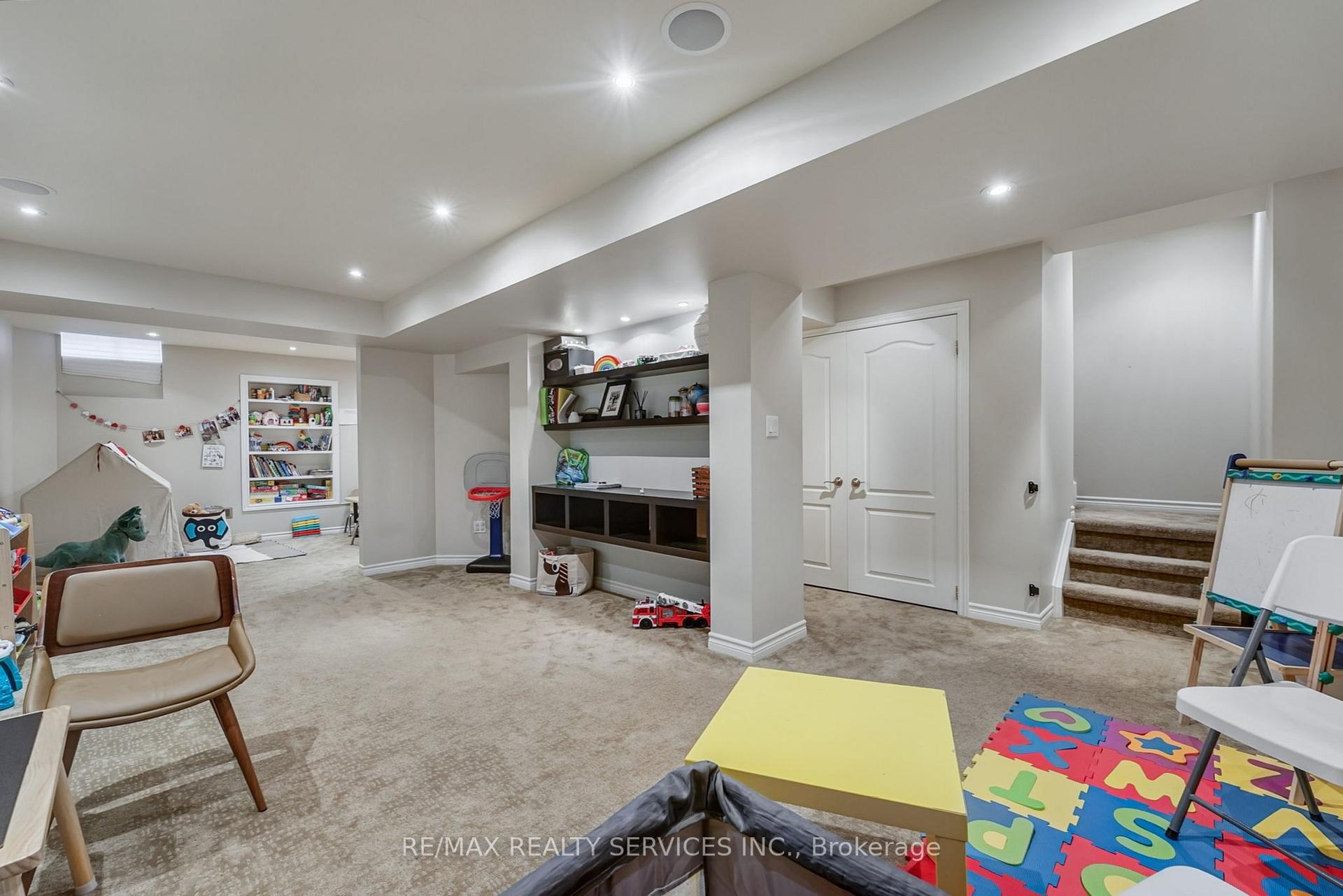 Photo 24 of 194 Cooke Crescent, Milton, Dempsey — HOMEH