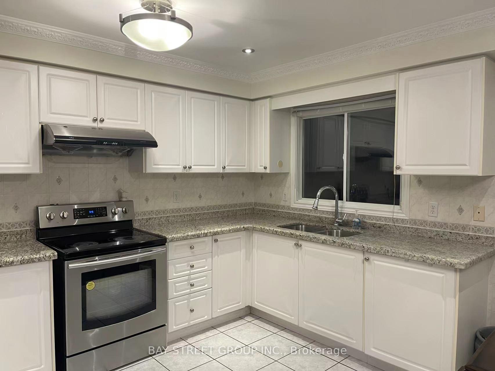 Photo 2 of 75 Anita Drive, Markham, Village Green-South Unionville — HOMEH