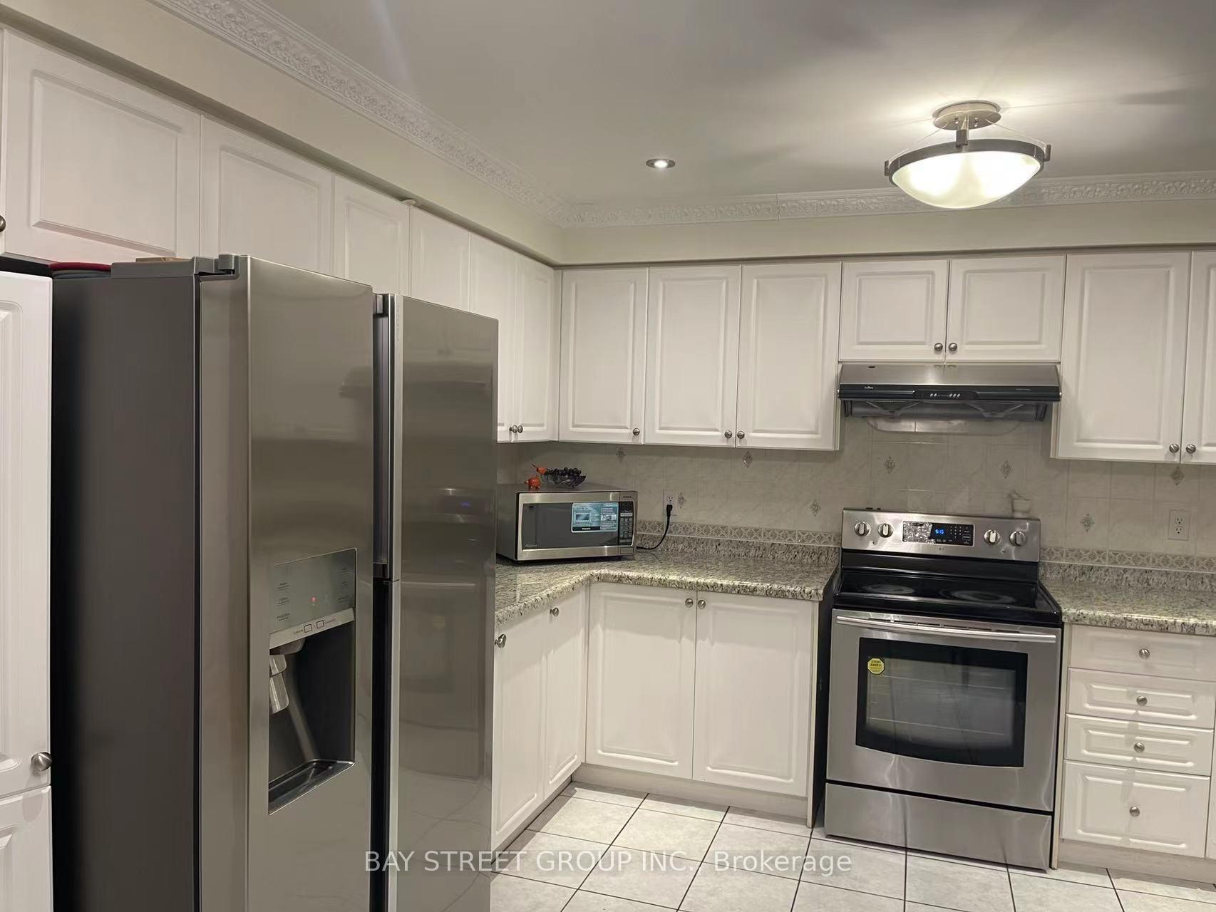 Photo 4 of 75 Anita Drive, Markham, Village Green-South Unionville — HOMEH