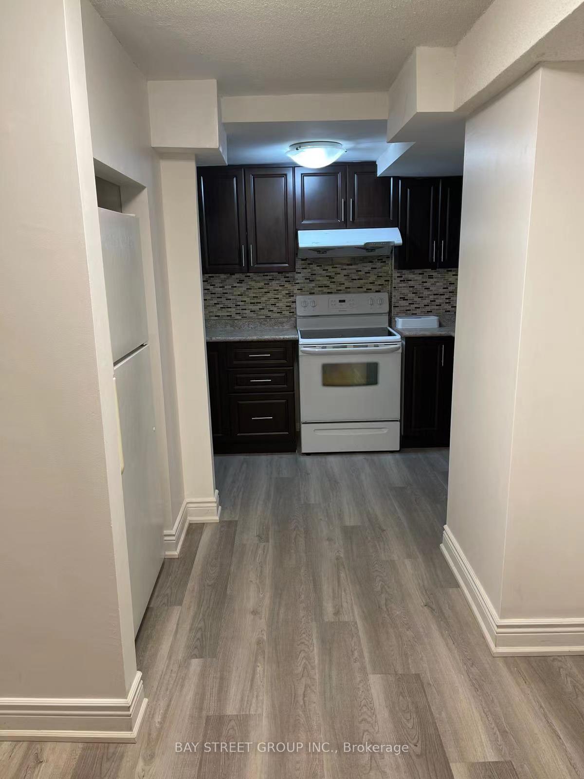 Photo 19 of 75 Anita Drive, Markham, Village Green-South Unionville — HOMEH