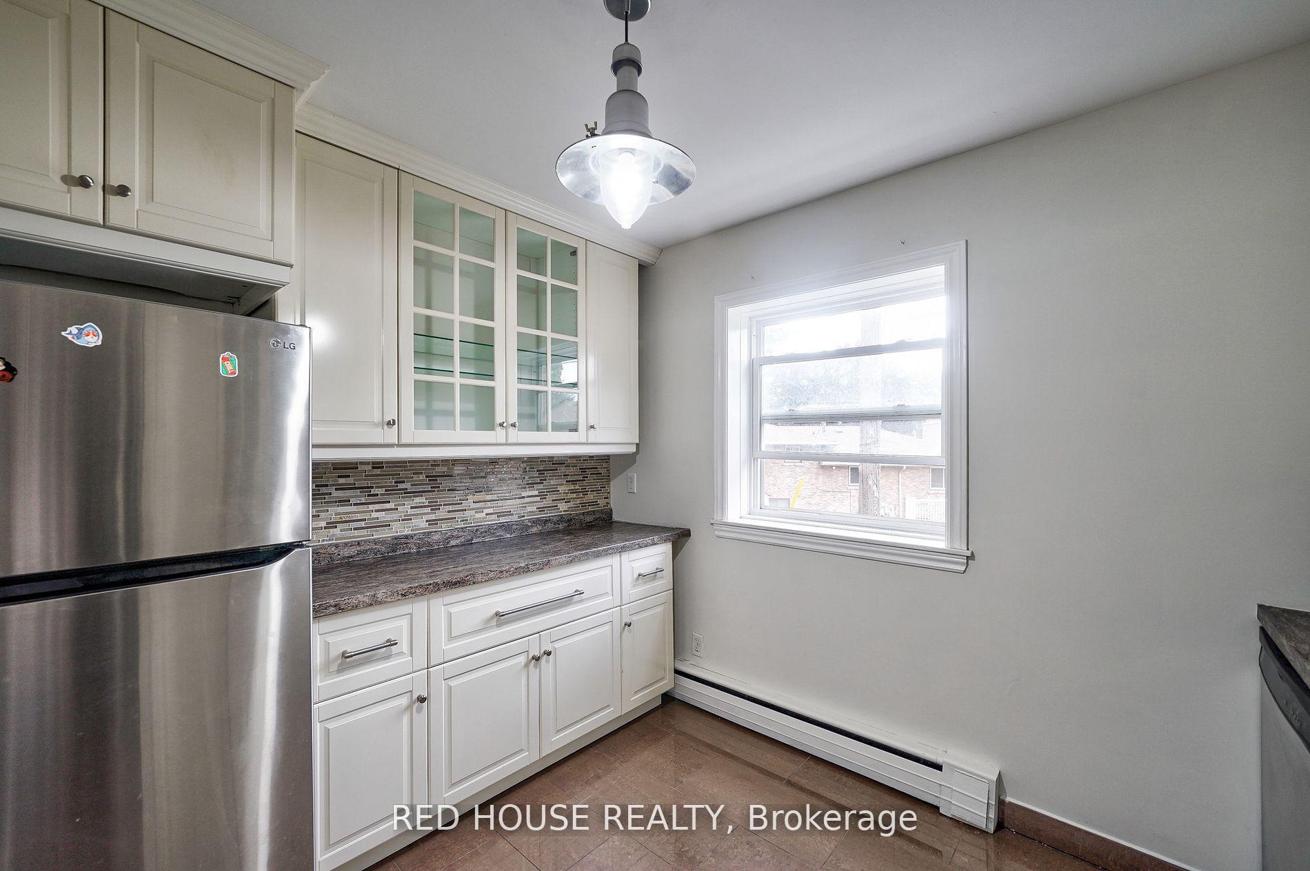 Photo 7 of Unit 3, 75 East Street S, Hamilton, Dundas — HOMEH