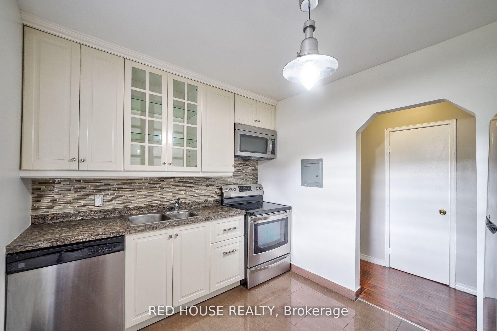 Photo 8 of Unit 3, 75 East Street S, Hamilton, Dundas — HOMEH