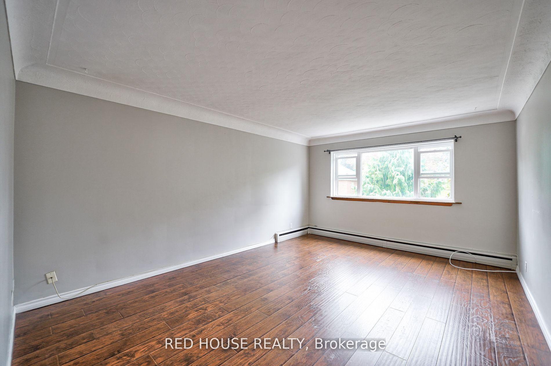Photo 9 of Unit 3, 75 East Street S, Hamilton, Dundas — HOMEH