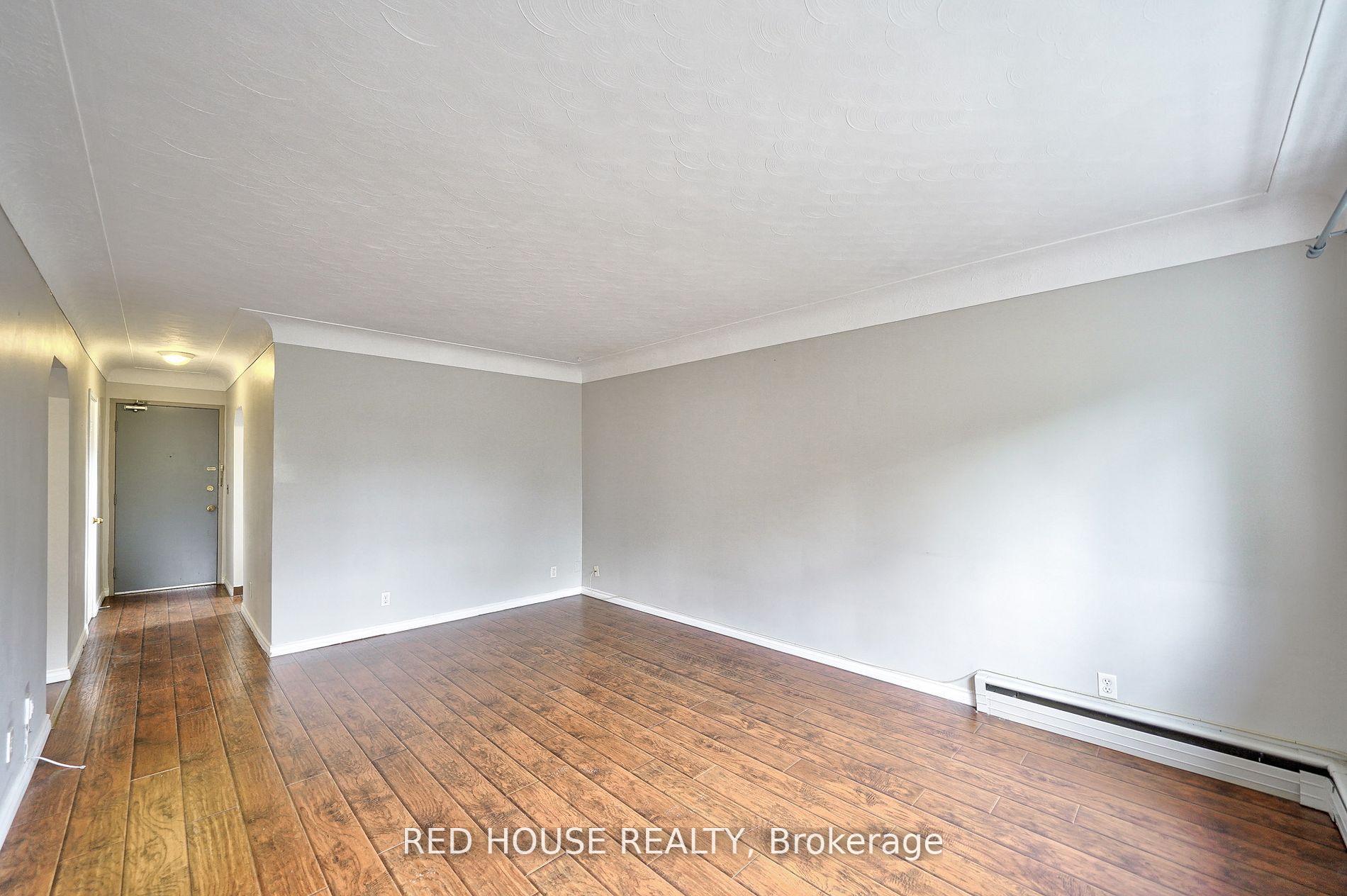Photo 11 of Unit 3, 75 East Street S, Hamilton, Dundas — HOMEH