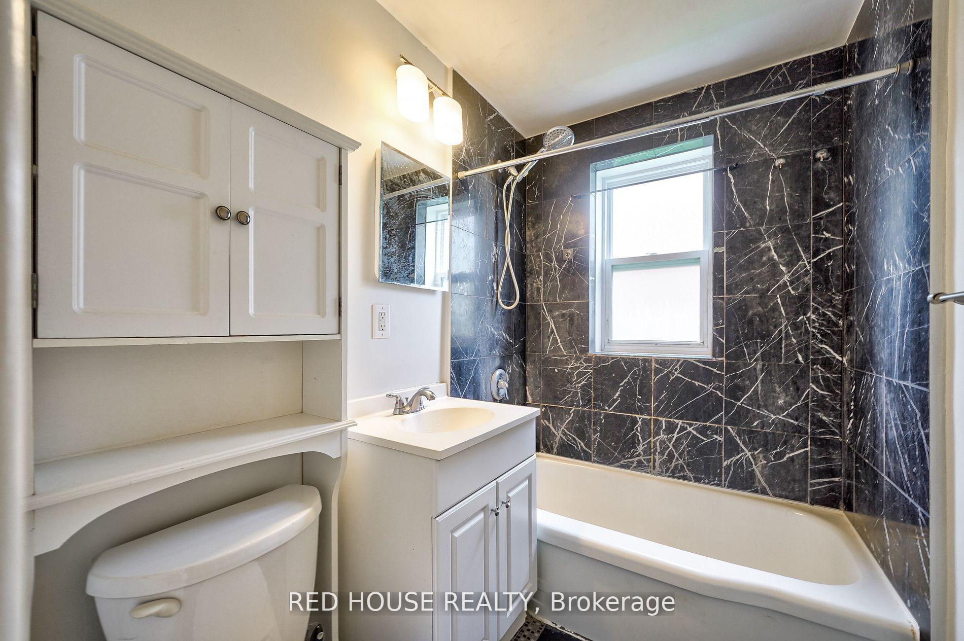 Photo 16 of Unit 3, 75 East Street S, Hamilton, Dundas — HOMEH