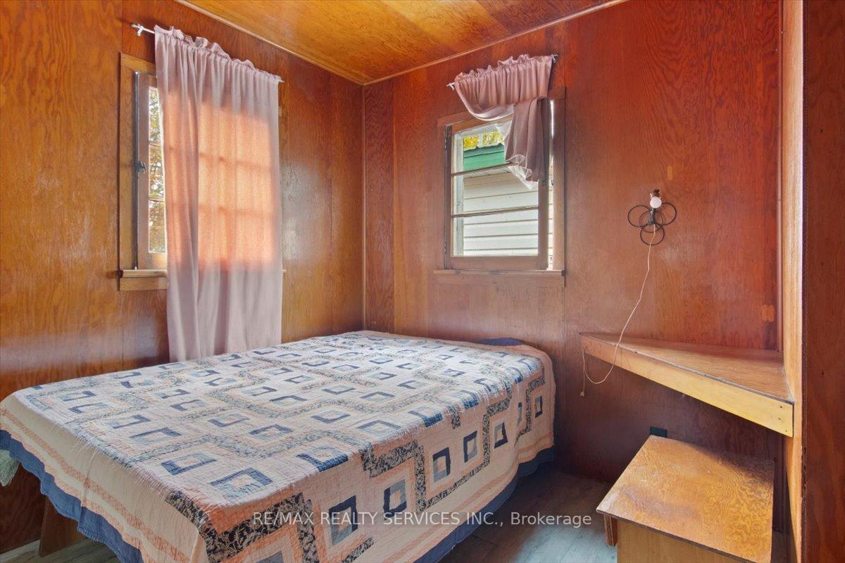 Photo 16 of 44 Circle Drive, Kawartha Lakes, Fenelon Falls — HOMEH