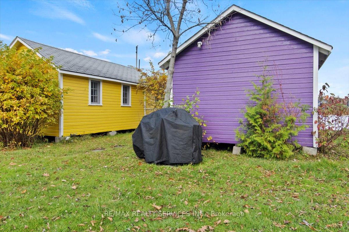 Photo 23 of 44 Circle Drive, Kawartha Lakes, Fenelon Falls — HOMEH