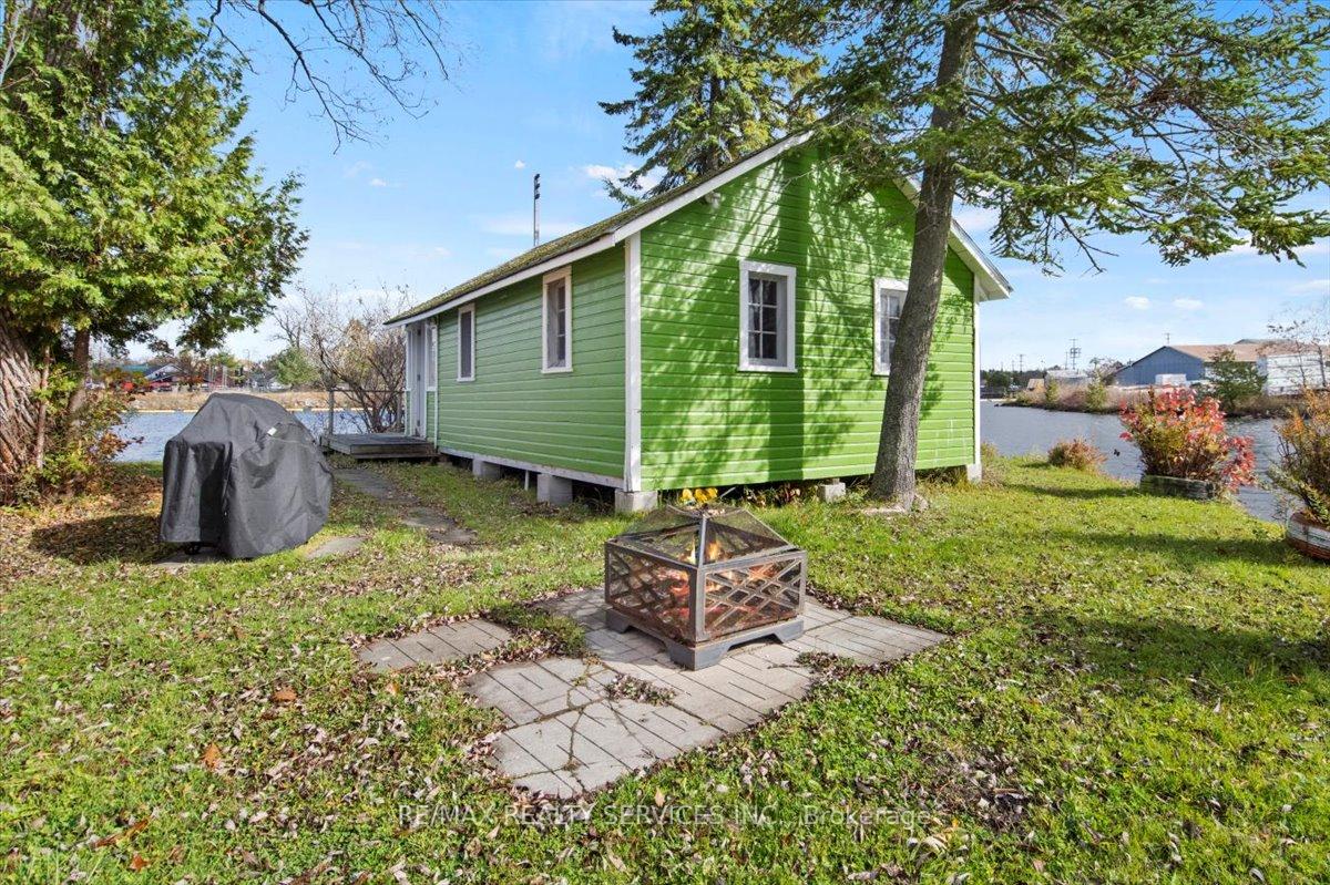 Photo 31 of 44 Circle Drive, Kawartha Lakes, Fenelon Falls — HOMEH