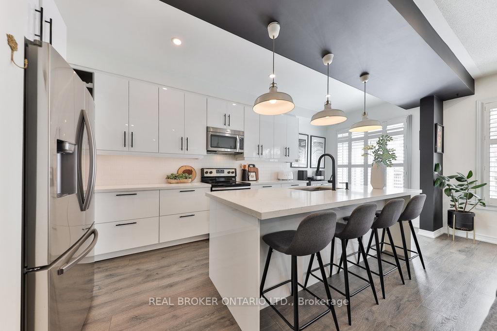 Photo 1 of 1456 Haws Crescent, Milton, Clarke — HOMEH
