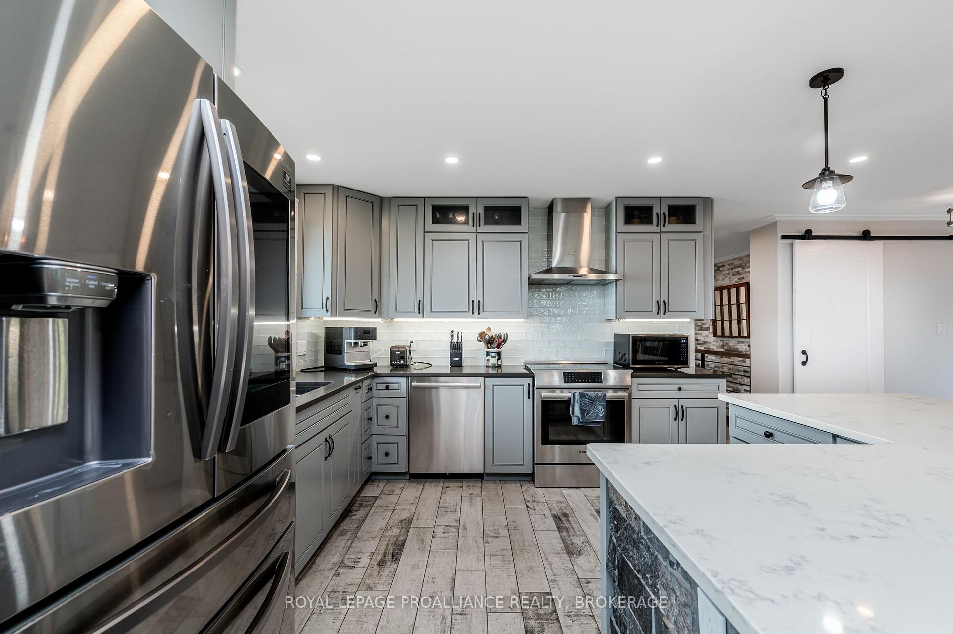 Photo 12 of 39 Rudd Avenue, Kingston, Kingston East (incl CFB Kingston) — HOMEH