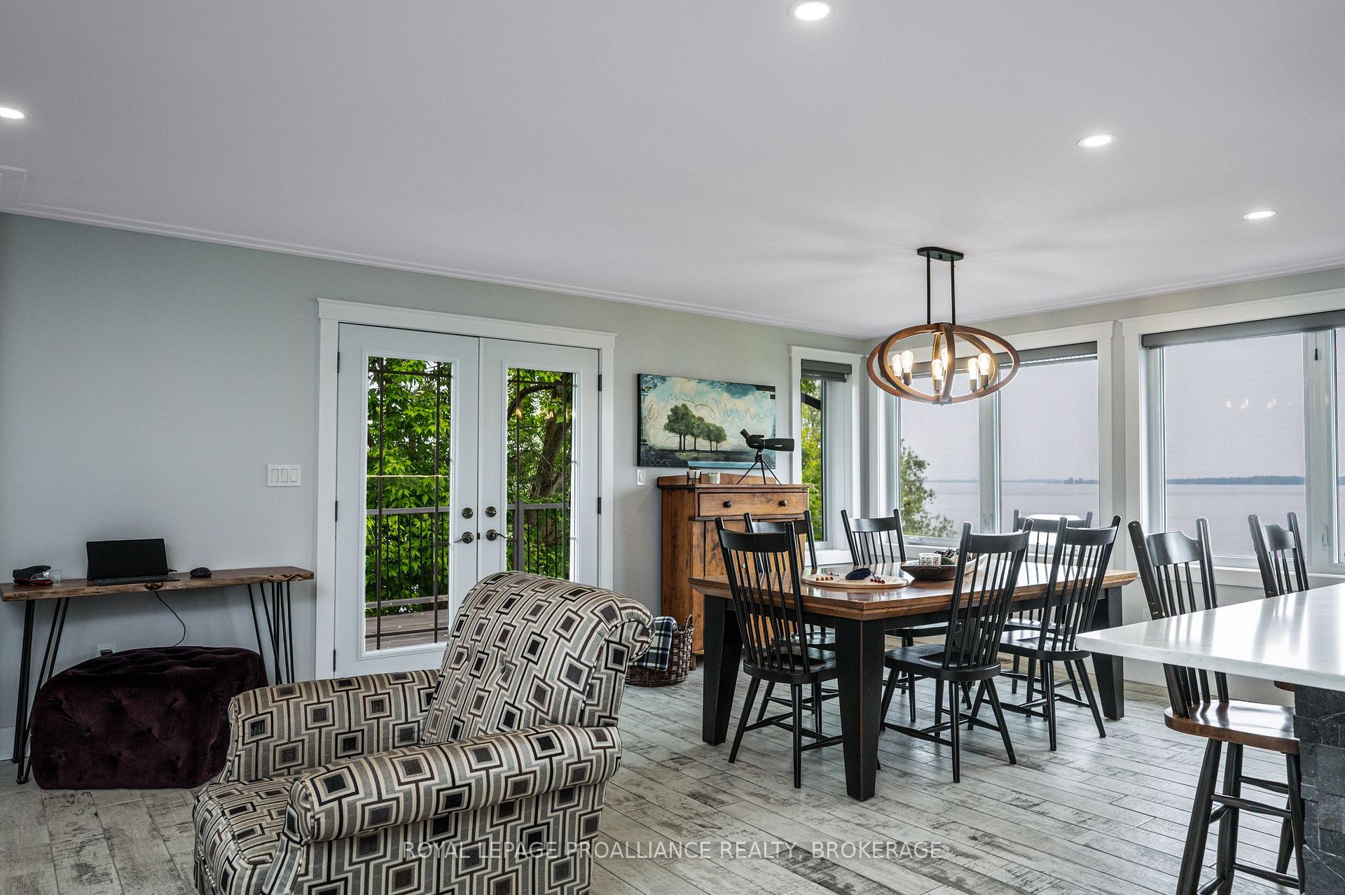 Photo 15 of 39 Rudd Avenue, Kingston, Kingston East (incl CFB Kingston) — HOMEH