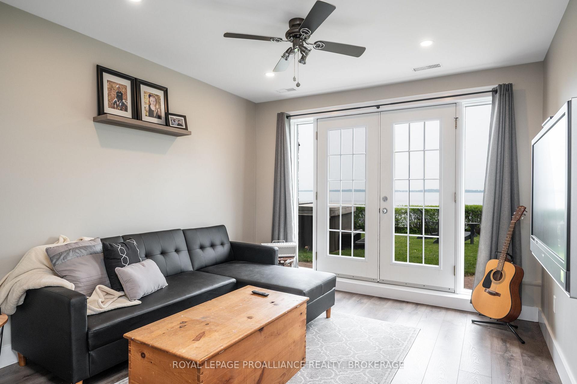 Photo 34 of 39 Rudd Avenue, Kingston, Kingston East (incl CFB Kingston) — HOMEH