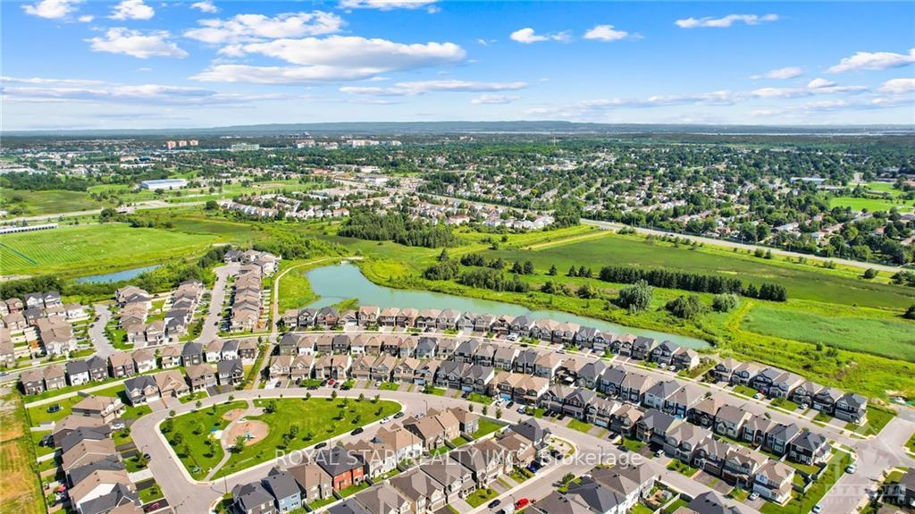Photo 30 of 1012 Laburnum Walk, Ottawa, Kanata - Emerald Meadows/Trailwest — HOMEH