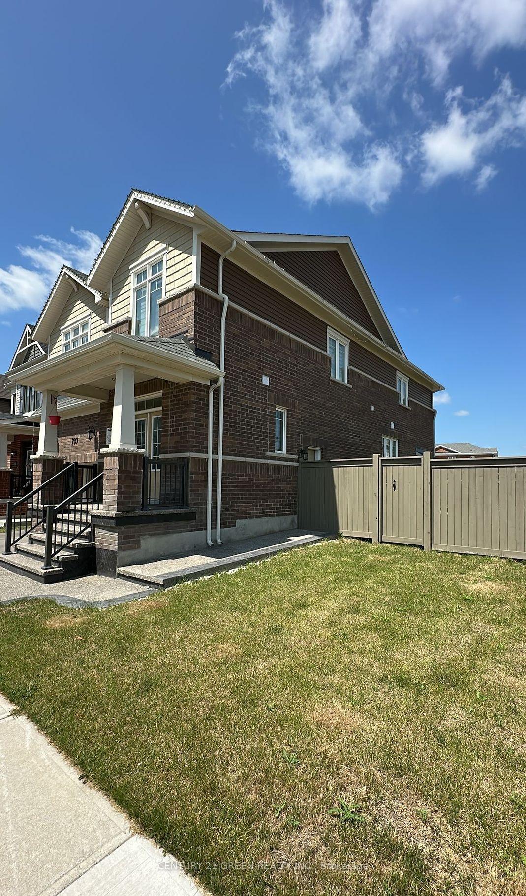 Photo 3 of Unit Main & 2nd Flr Only, 797 Whitlock Avenue, Milton, Cobban — HOMEH