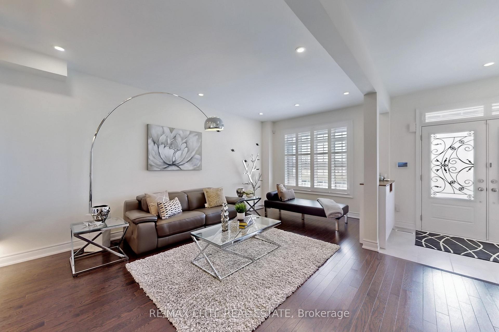 Photo 3 of 339 William Forster Road, Markham, Cornell — HOMEH