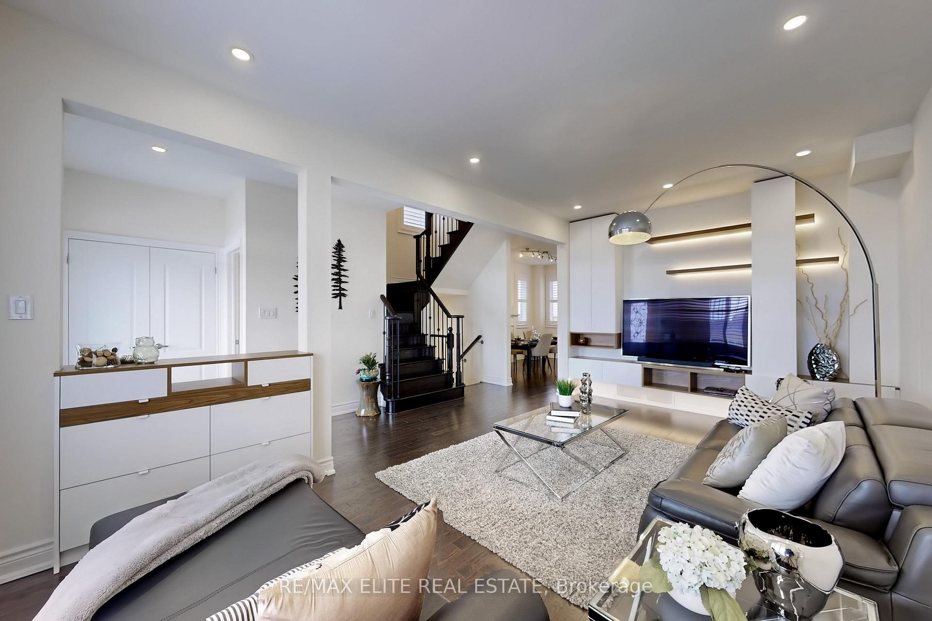 Photo 5 of 339 William Forster Road, Markham, Cornell — HOMEH