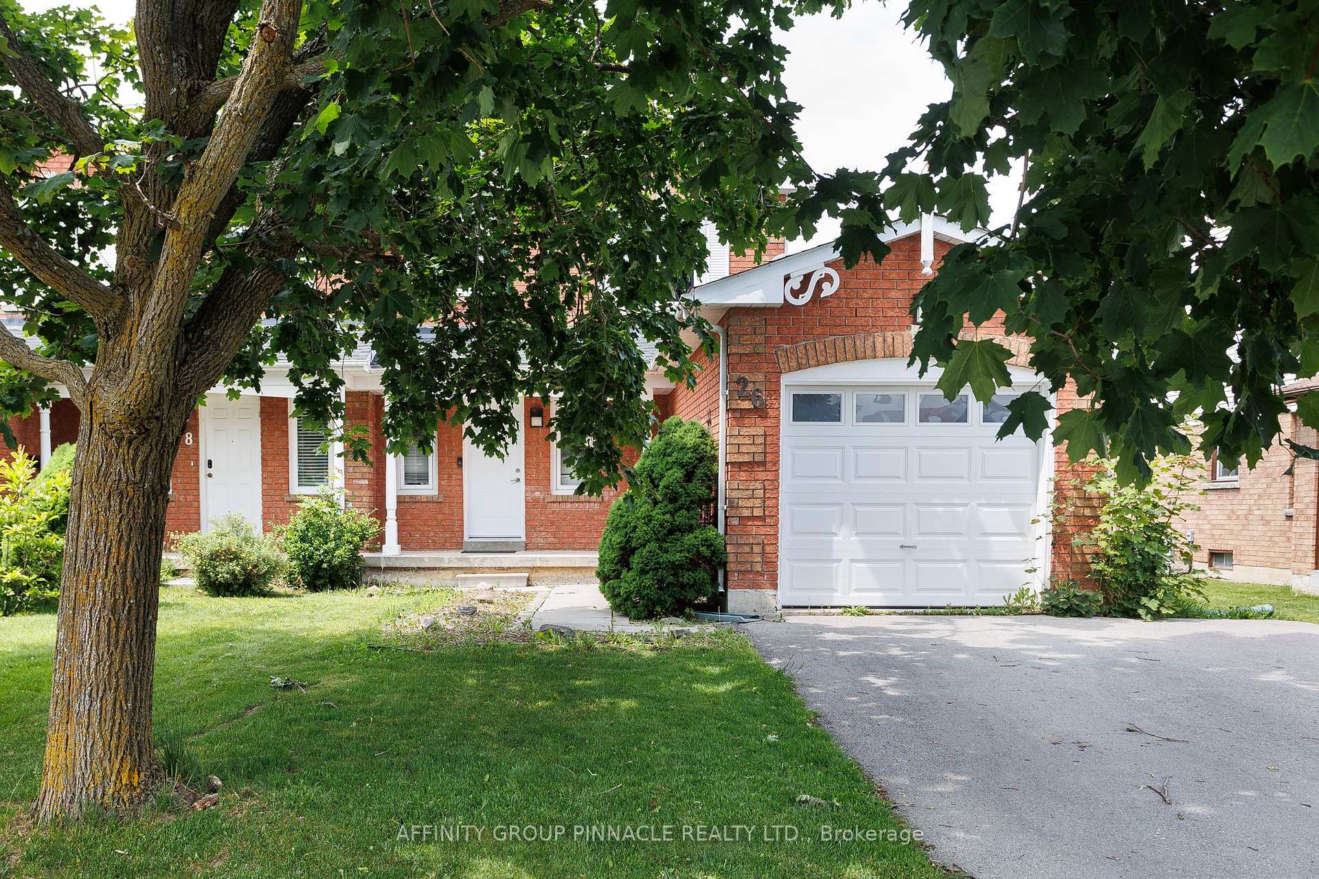 Photo 3 of 26 Flavelle Crescent, Kawartha Lakes, Lindsay — HOMEH