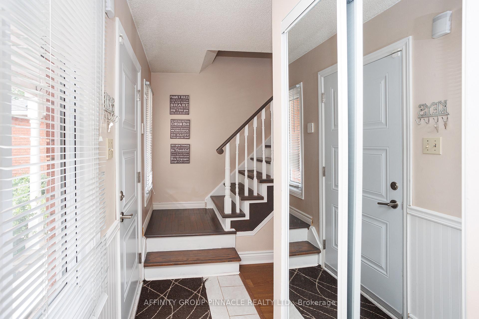 Photo 8 of 26 Flavelle Crescent, Kawartha Lakes, Lindsay — HOMEH