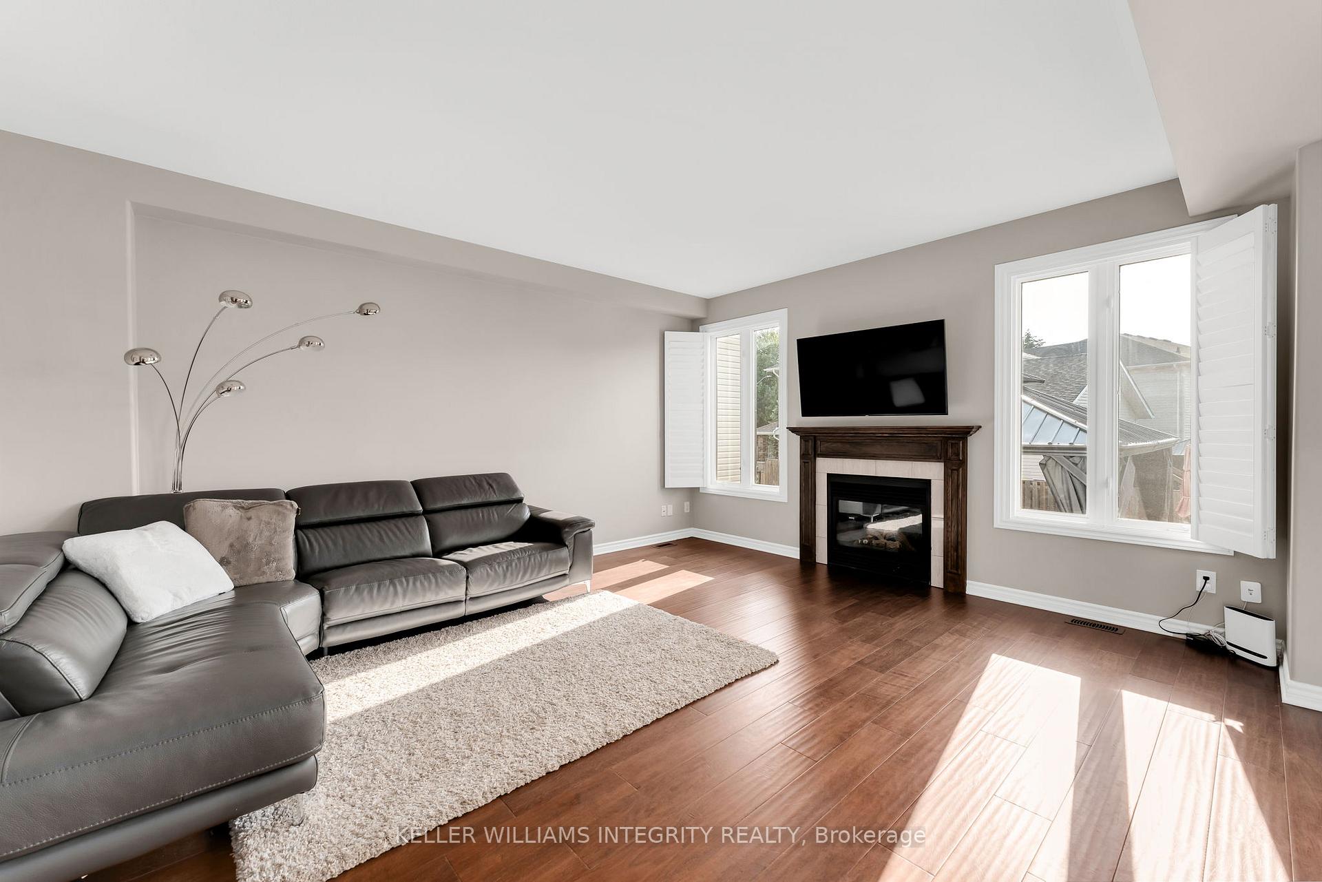 Photo 8 of 92 Schooner Drive, Kingston, Kingston East (Incl Barret Crt) — HOMEH