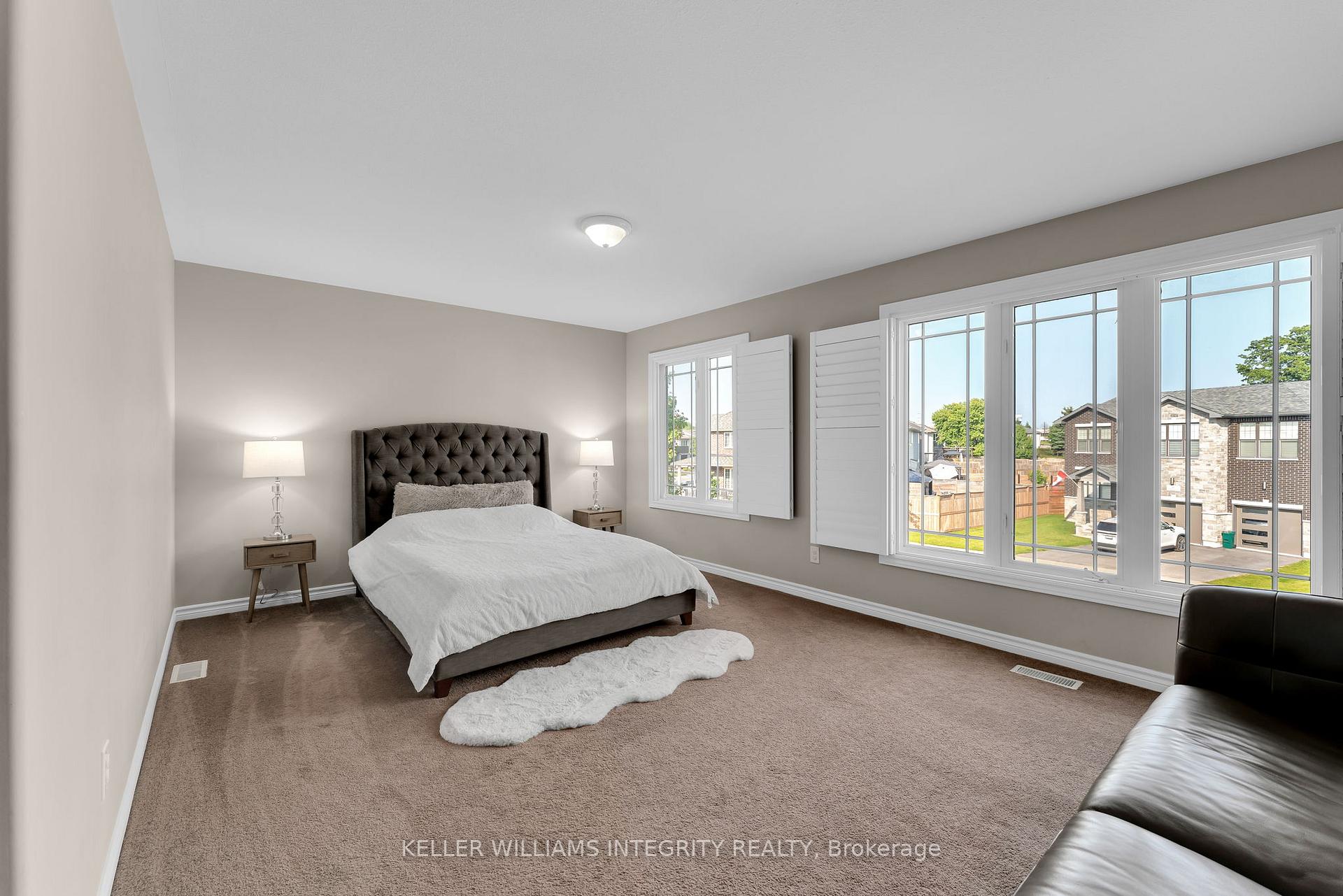 Photo 12 of 92 Schooner Drive, Kingston, Kingston East (Incl Barret Crt) — HOMEH
