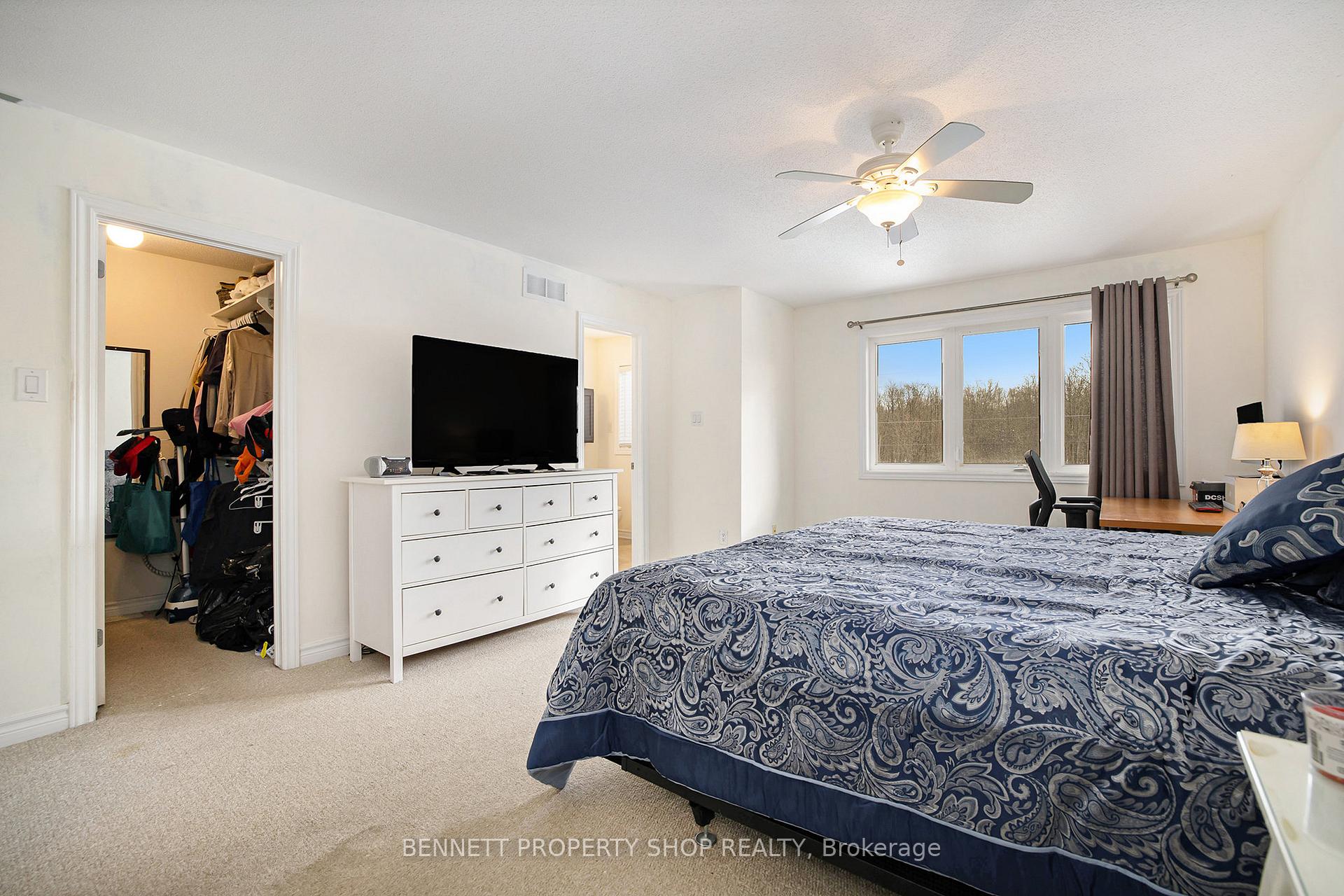 Photo 11 of 362 Forestbrook Street, Ottawa, Kanata - Morgan's Grant/South March — HOMEH