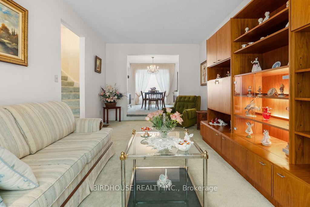 Photo 14 of 42 Walker Street, Kawartha Lakes, Lindsay — HOMEH