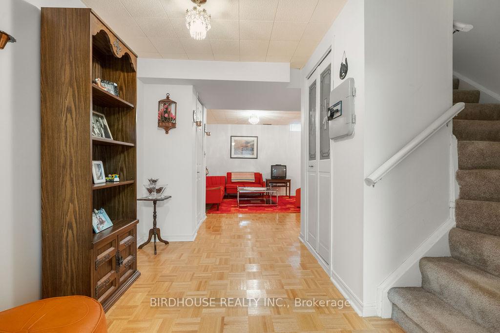 Photo 28 of 42 Walker Street, Kawartha Lakes, Lindsay — HOMEH