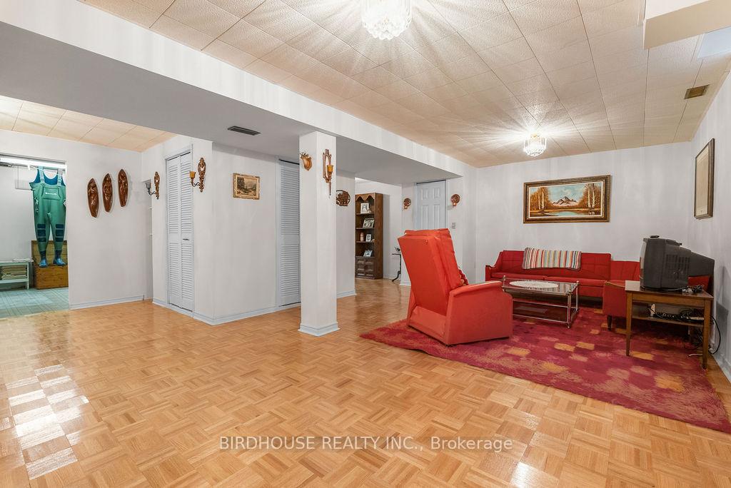 Photo 30 of 42 Walker Street, Kawartha Lakes, Lindsay — HOMEH