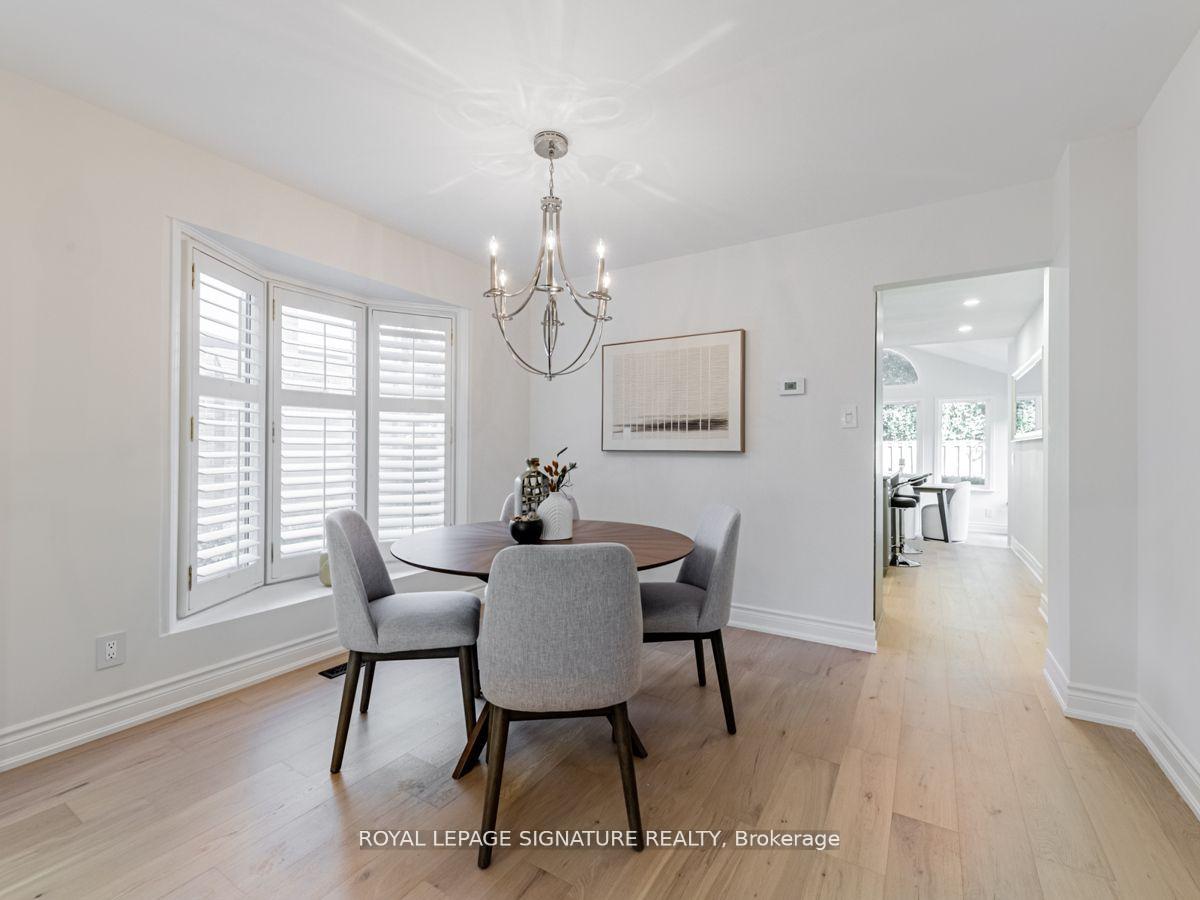 Photo 7 of 71 Innisbrook (Upper) Crescent, Markham, Aileen-Willowbrook — HOMEH