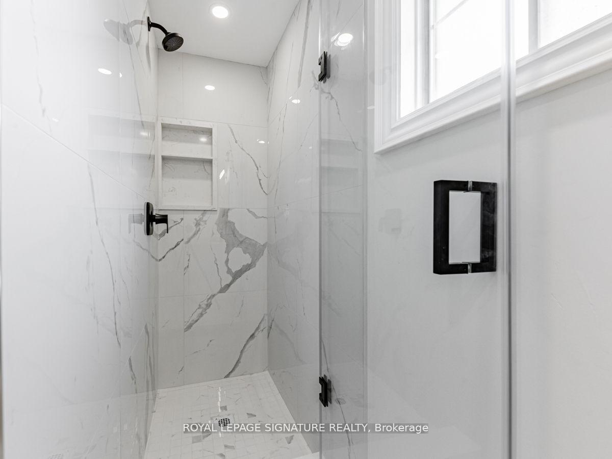 Photo 20 of 71 Innisbrook (Upper) Crescent, Markham, Aileen-Willowbrook — HOMEH
