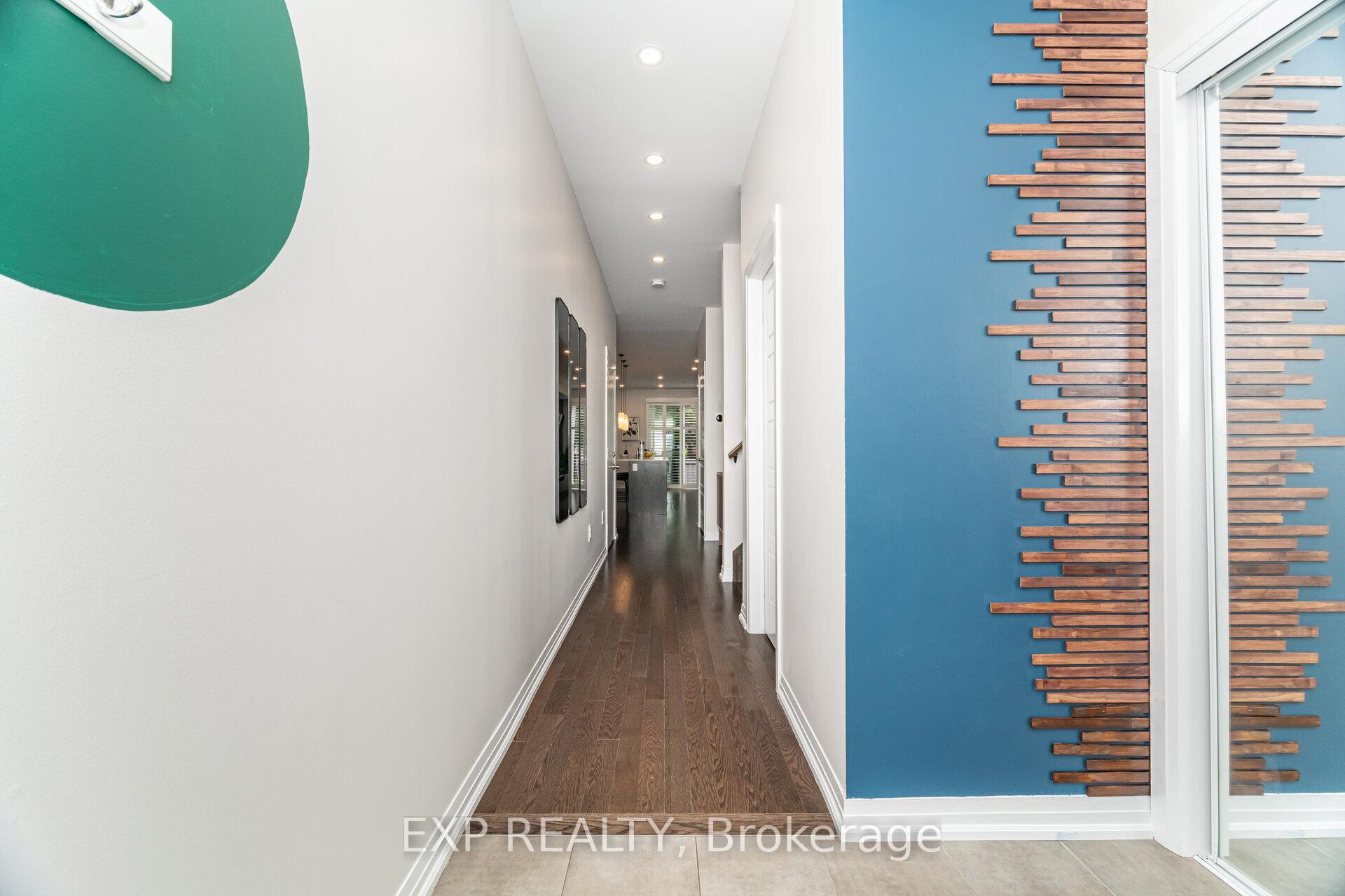 Photo 6 of 806 Banks Crescent, Milton, Willmott — HOMEH