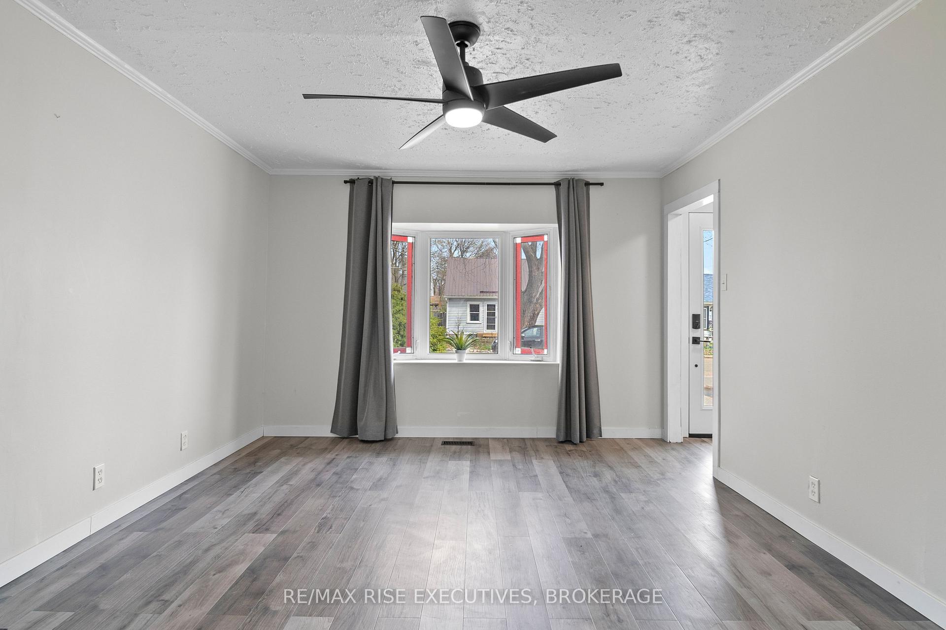 Photo 6 of 6 Arthur Street, Kingston, East of Sir John A. Blvd — HOMEH