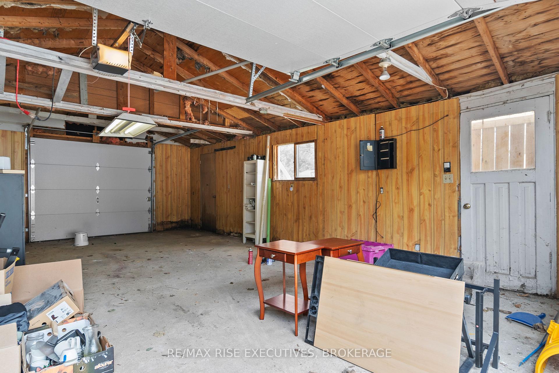 Photo 38 of 6 Arthur Street, Kingston, East of Sir John A. Blvd — HOMEH