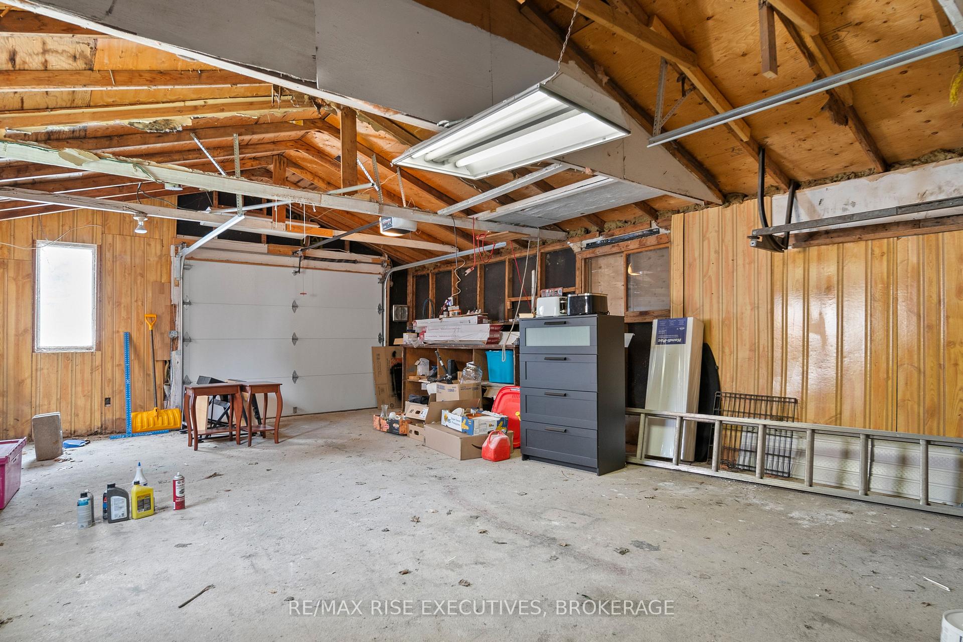 Photo 39 of 6 Arthur Street, Kingston, East of Sir John A. Blvd — HOMEH