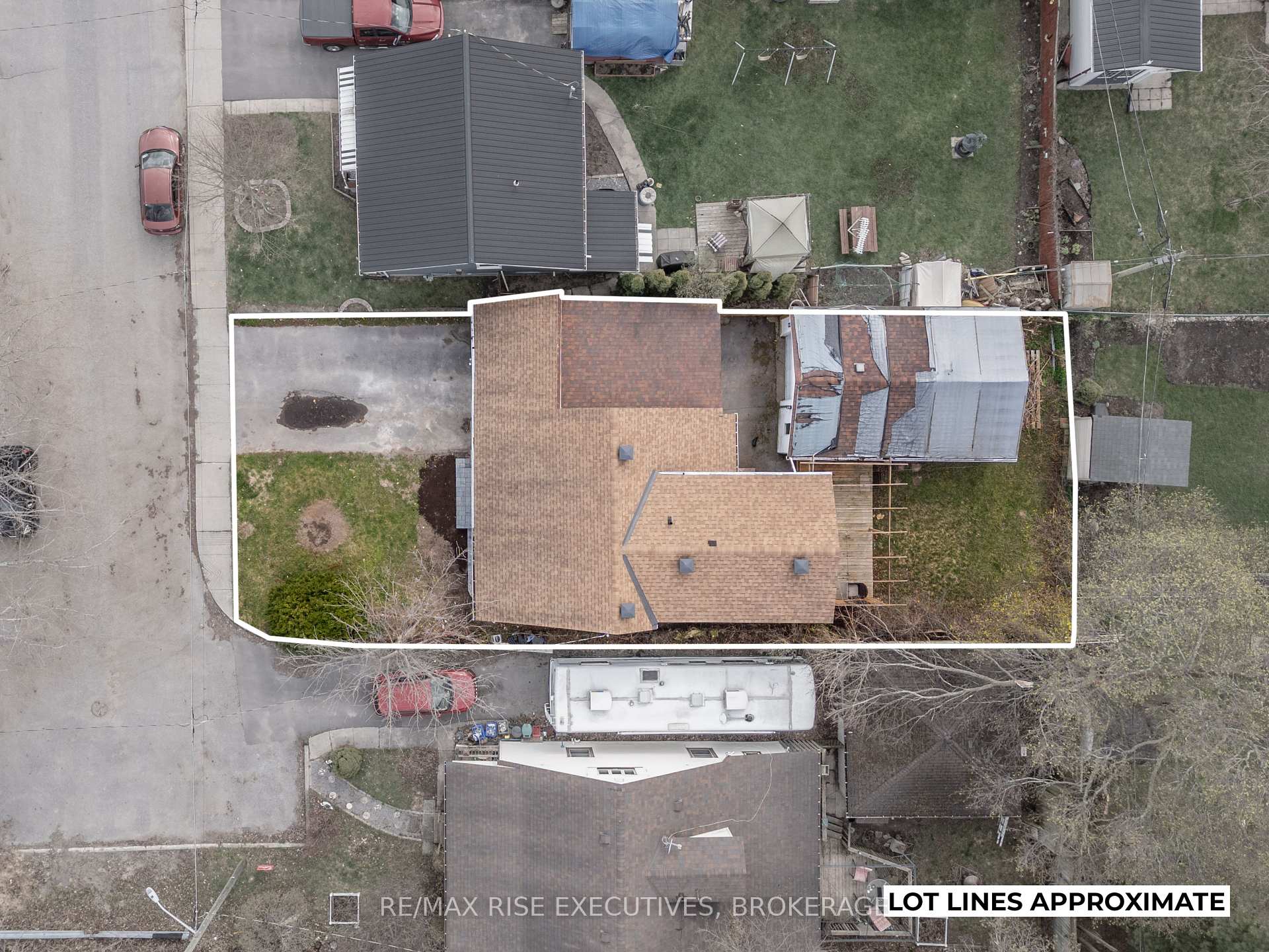 Photo 46 of 6 Arthur Street, Kingston, East of Sir John A. Blvd — HOMEH