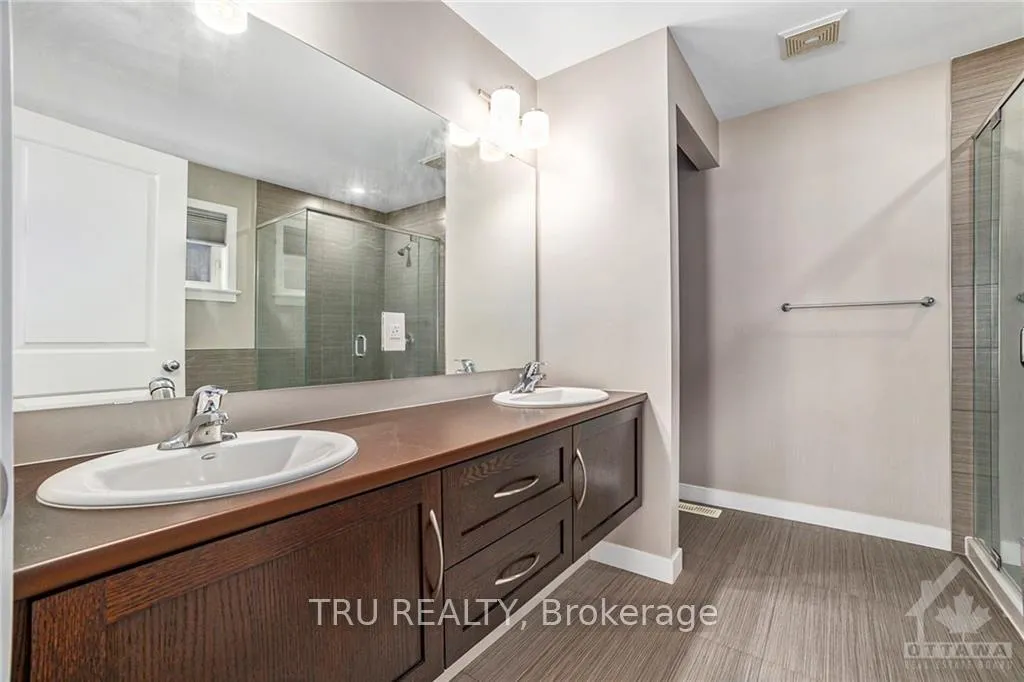 Photo 10 of 116 Danzig Terrace, Ottawa, Kanata - Emerald Meadows/Trailwest — HOMEH