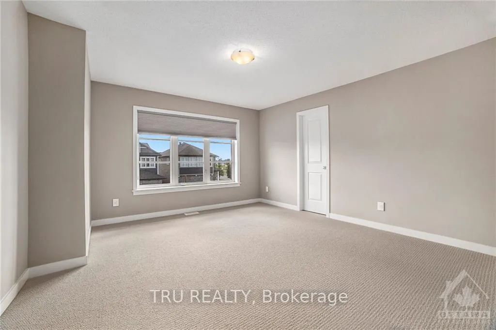 Photo 11 of 116 Danzig Terrace, Ottawa, Kanata - Emerald Meadows/Trailwest — HOMEH