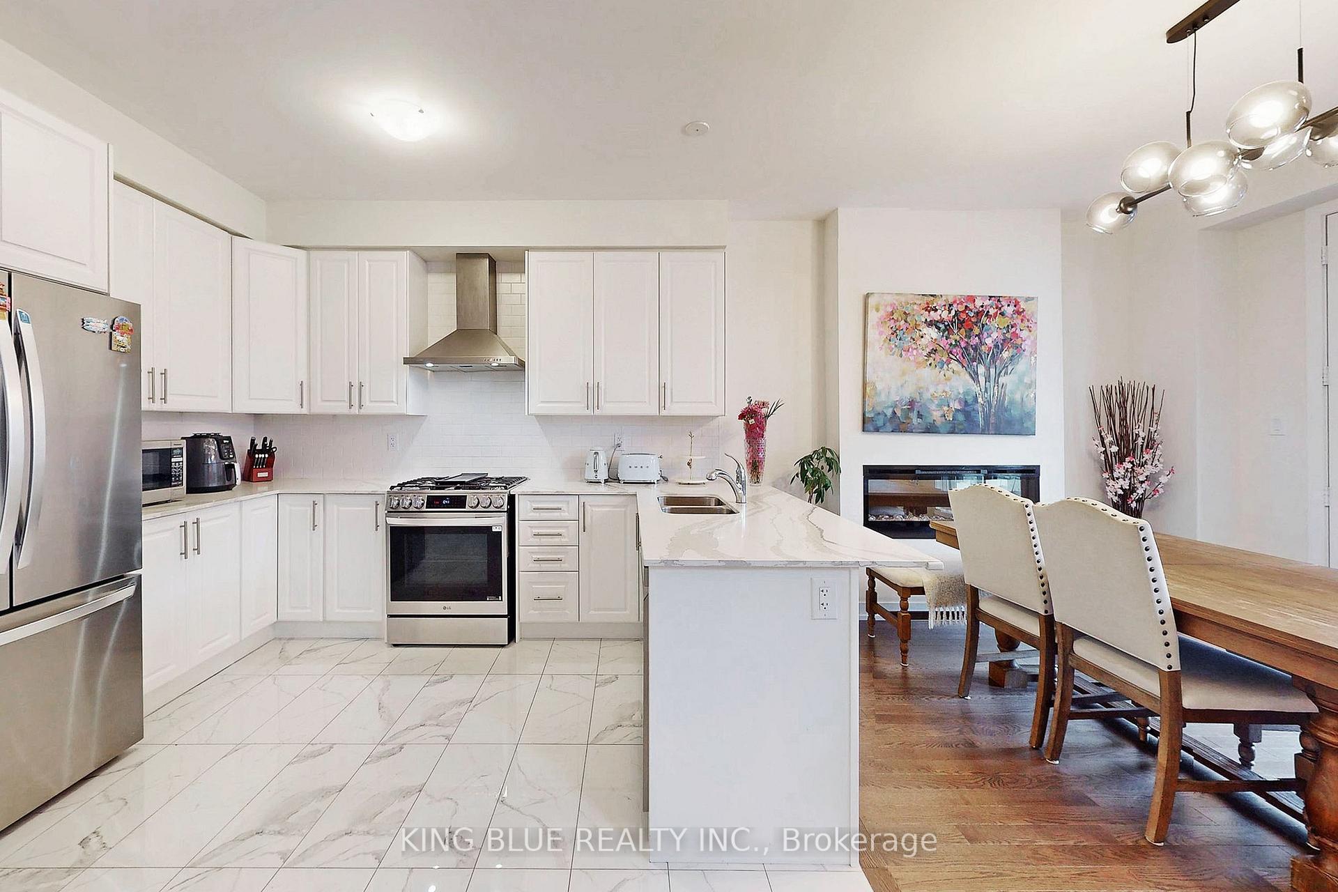 Photo 7 of 91 Mikayla Lane, Markham, Cornell — HOMEH
