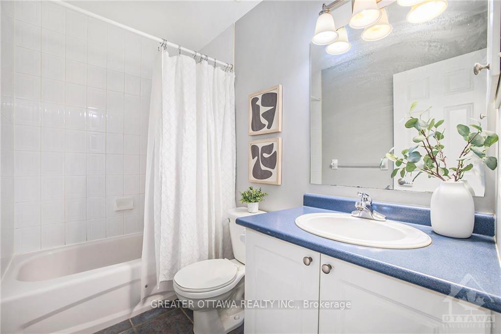 Photo 11 of 2 Insmill Crescent, Ottawa, Kanata - Kanata Lakes/Heritage Hills — HOMEH