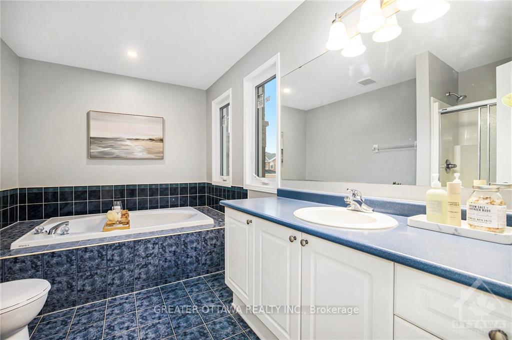 Photo 14 of 2 Insmill Crescent, Ottawa, Kanata - Kanata Lakes/Heritage Hills — HOMEH