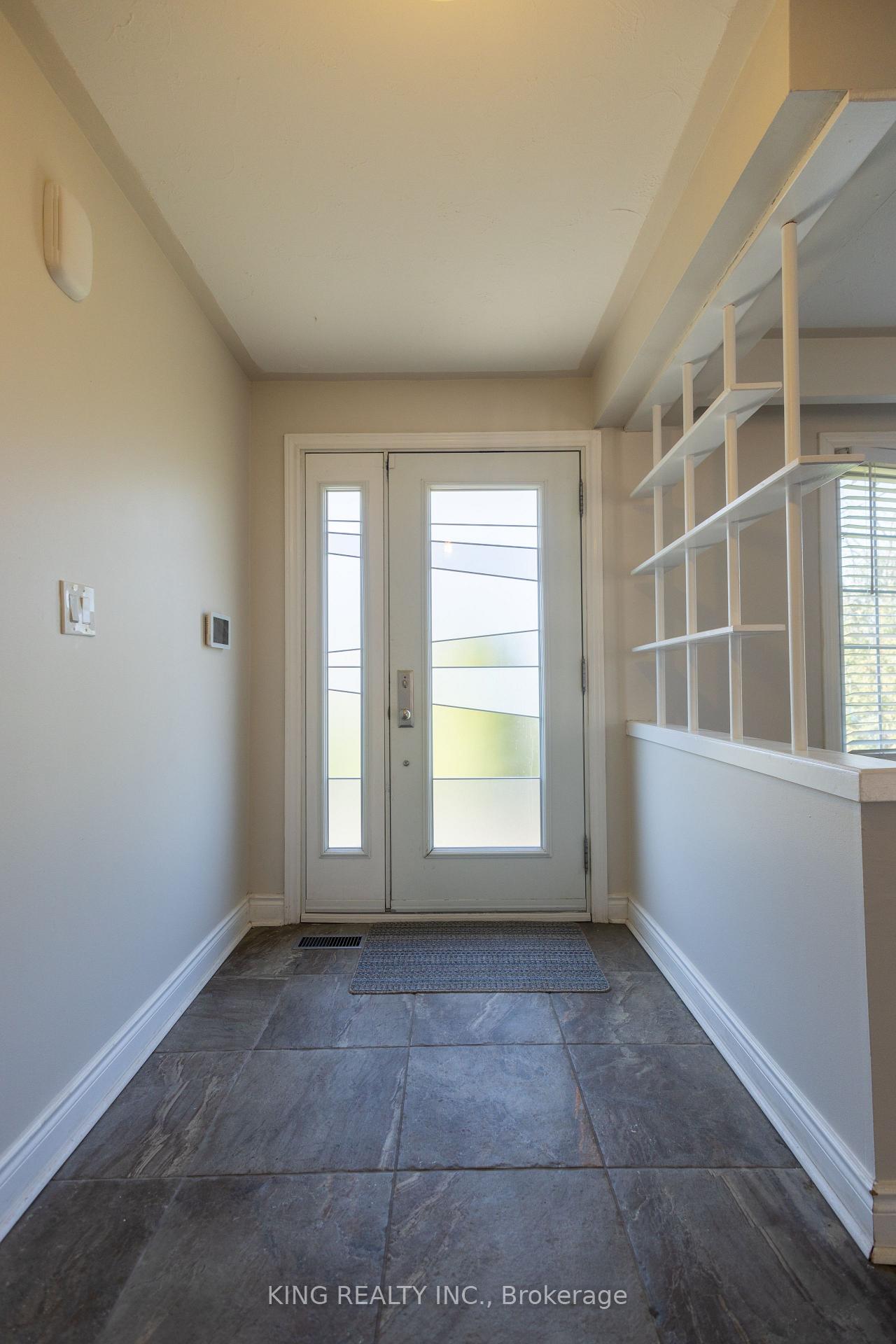Photo 5 of 8387 Guelph Line, Milton, Rural Milton West — HOMEH