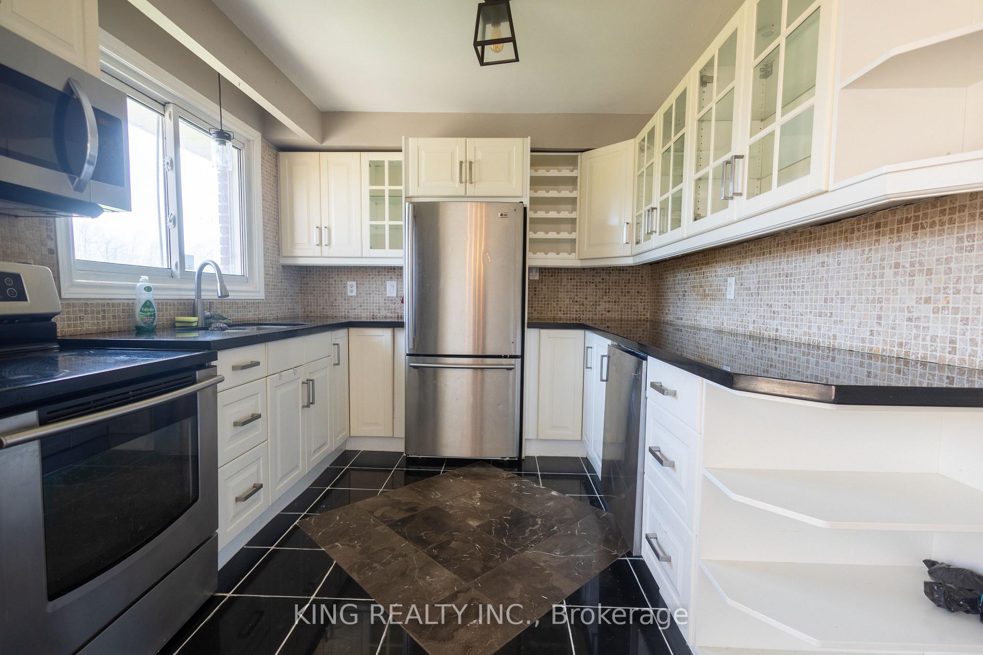 Photo 8 of 8387 Guelph Line, Milton, Rural Milton West — HOMEH