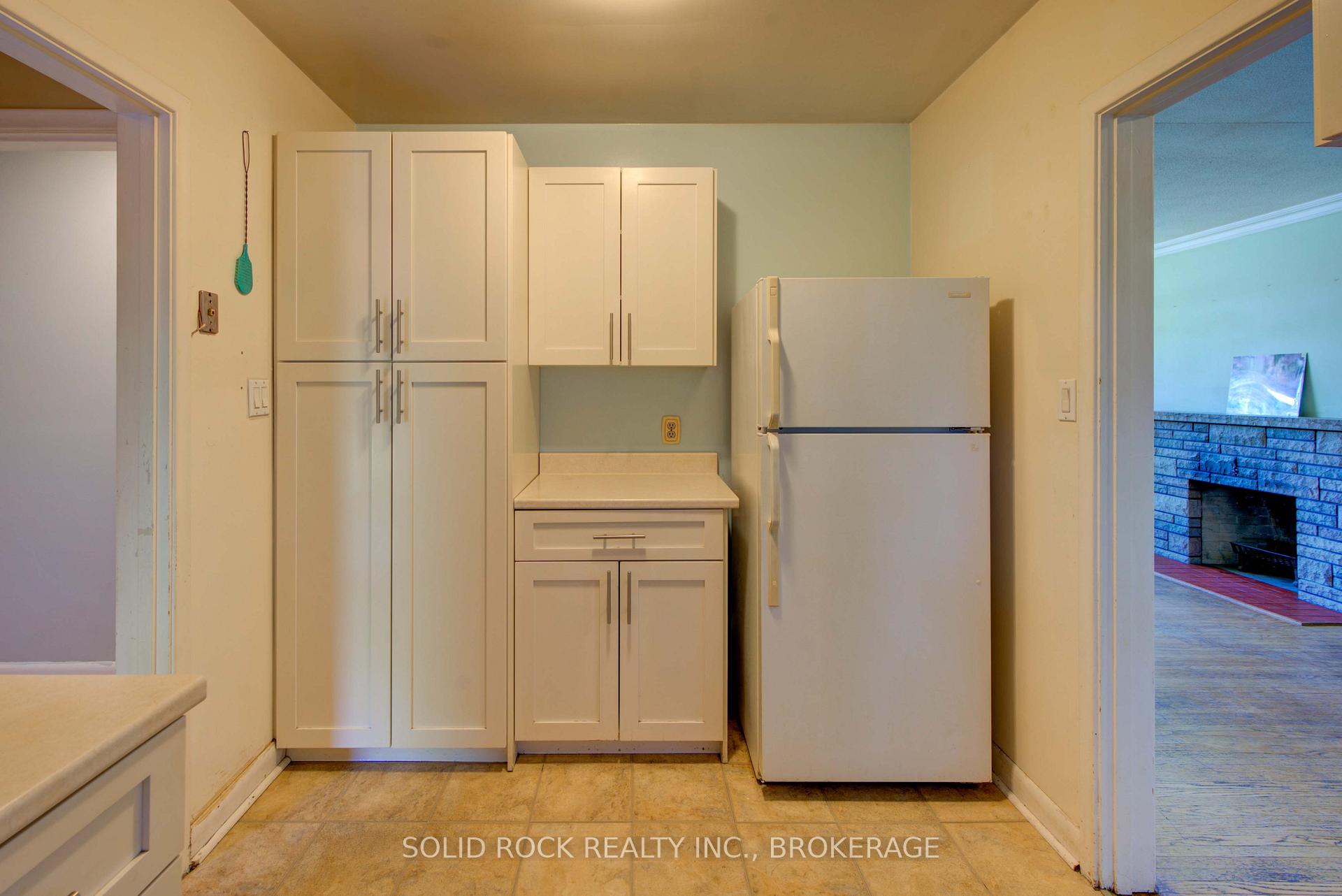 Photo 13 of 1209 Johnson Street, Kingston, Central City West — HOMEH