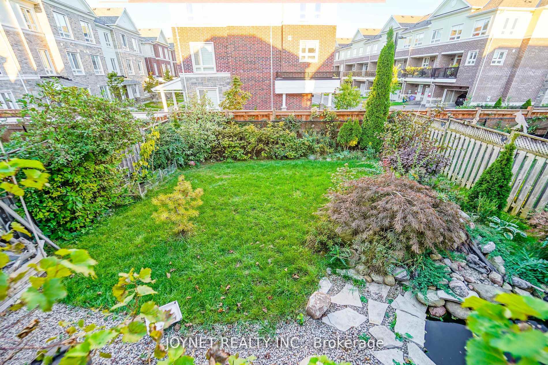 Photo 38 of 57 Macadam Road, Markham, Wismer — HOMEH