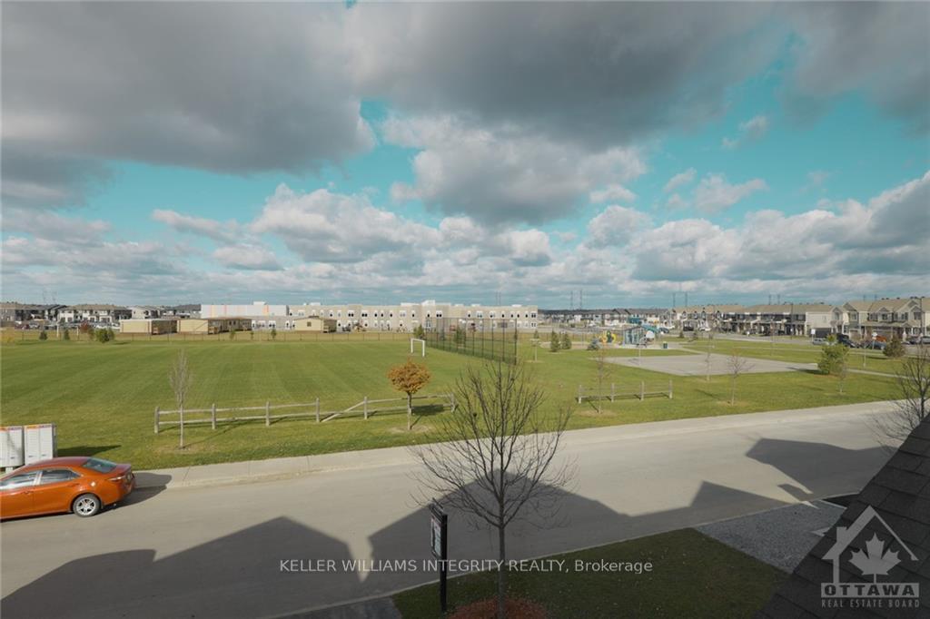 Photo 6 of 910 Rubicon Place, Ottawa, Kanata - Emerald Meadows/Trailwest — HOMEH